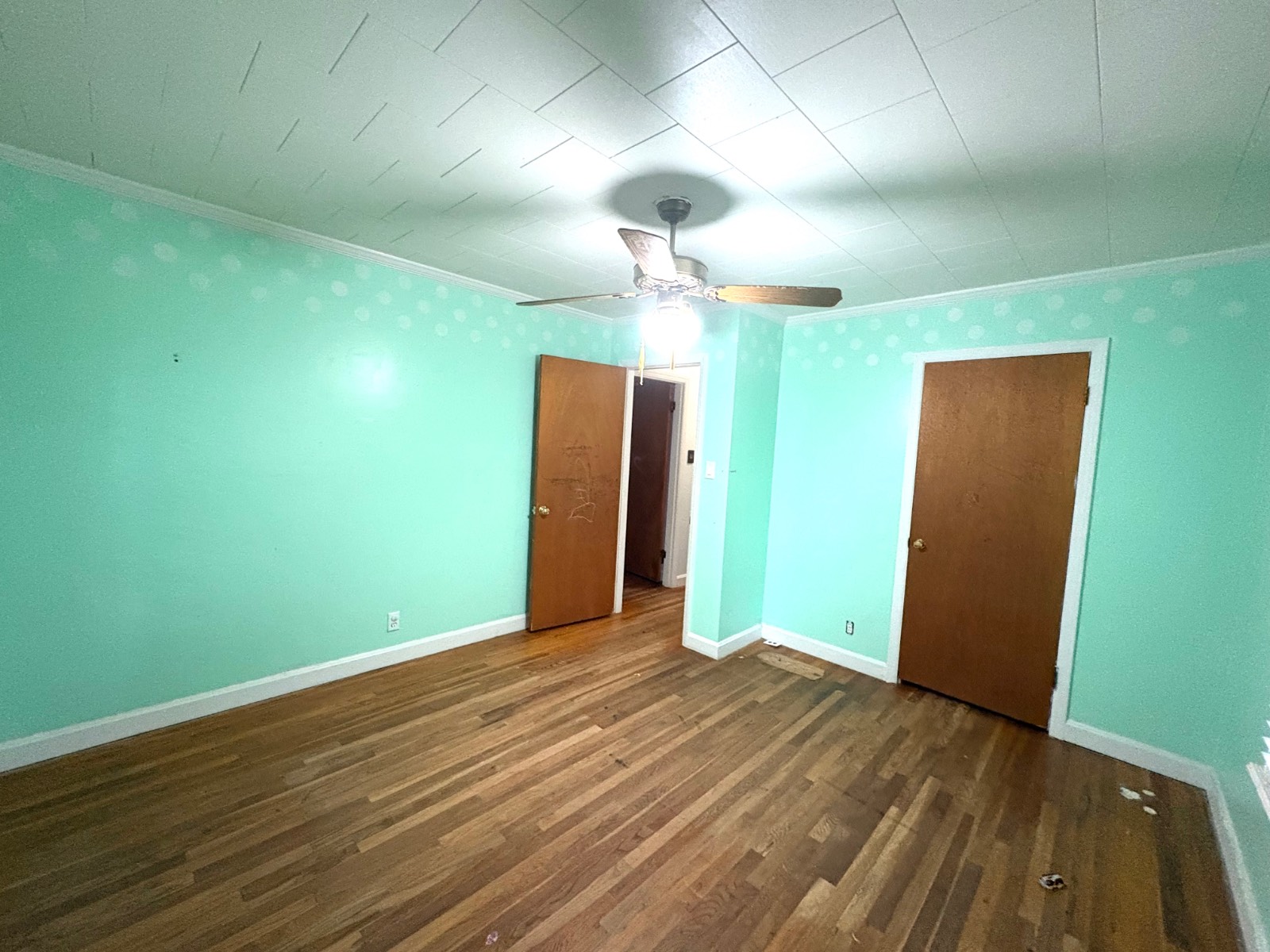 406 Patrick Place