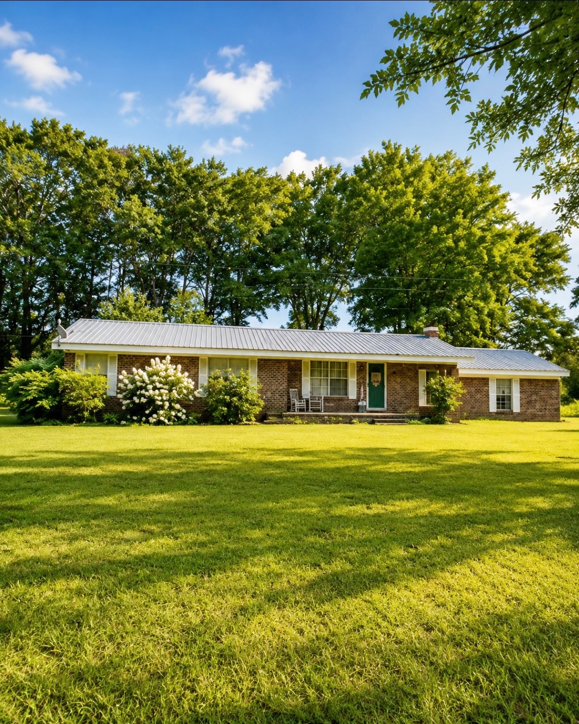 1095 Paragon Rd