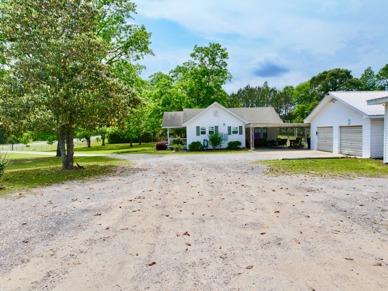 12601 Highway 43