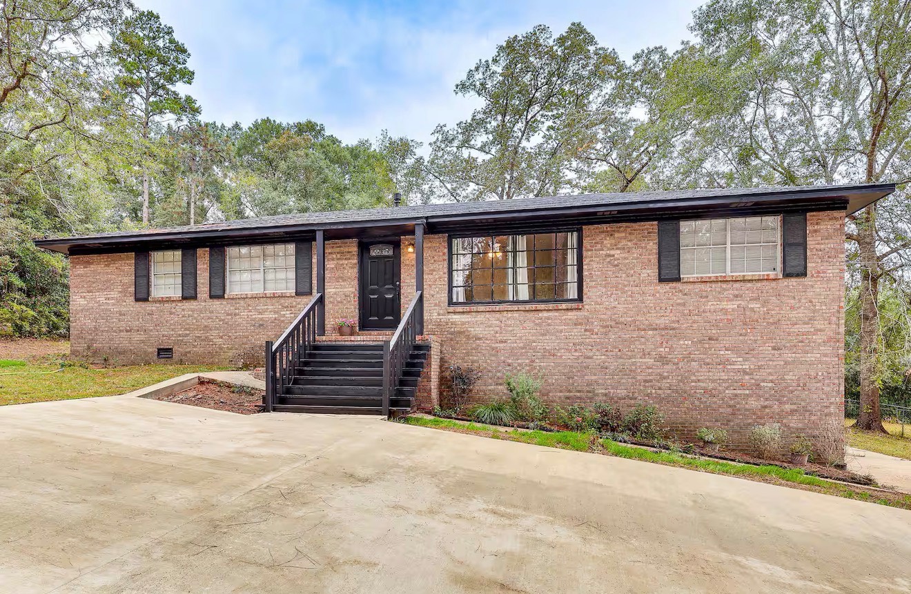 114 Bell Place