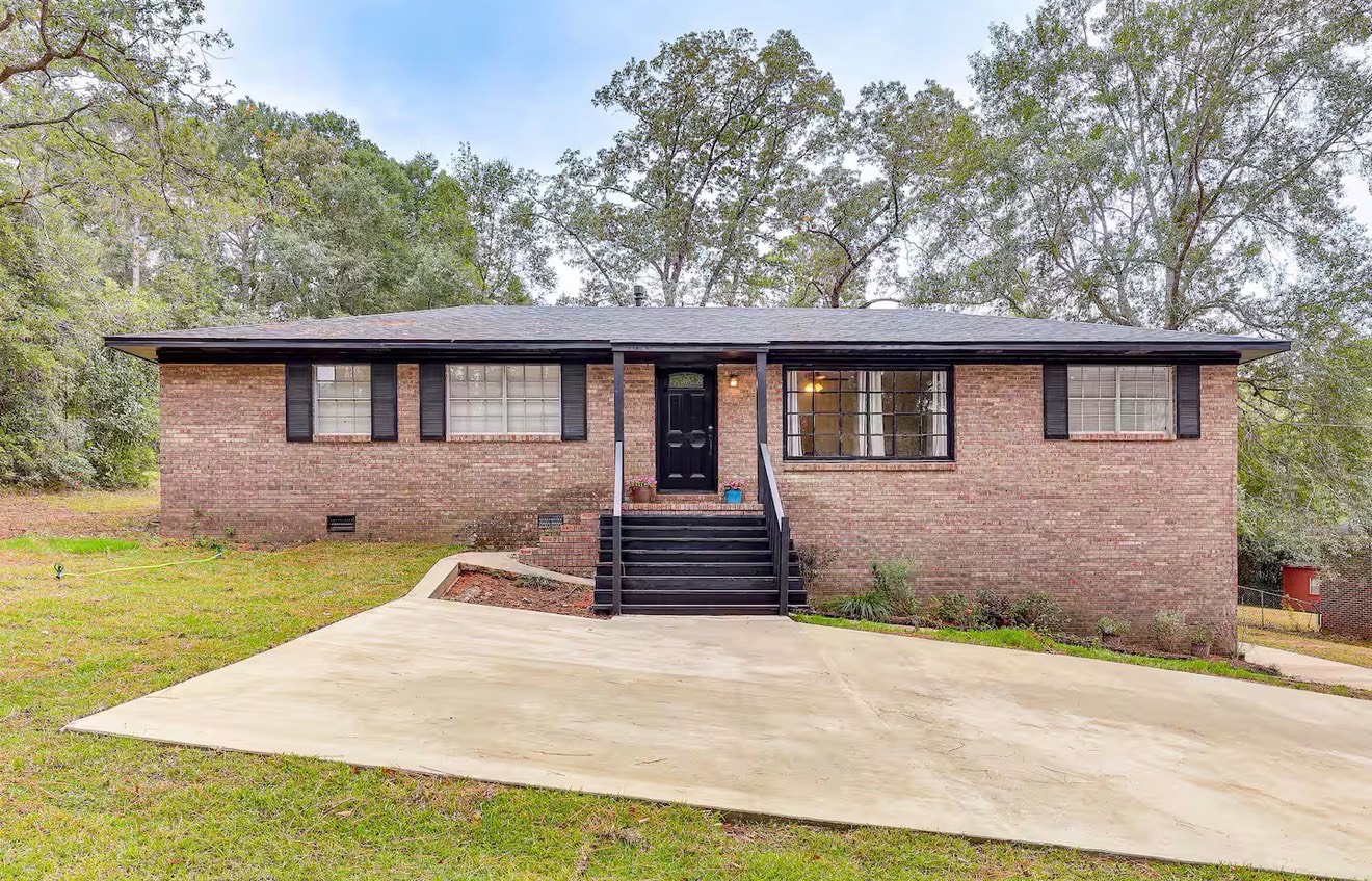 114 Bell Place