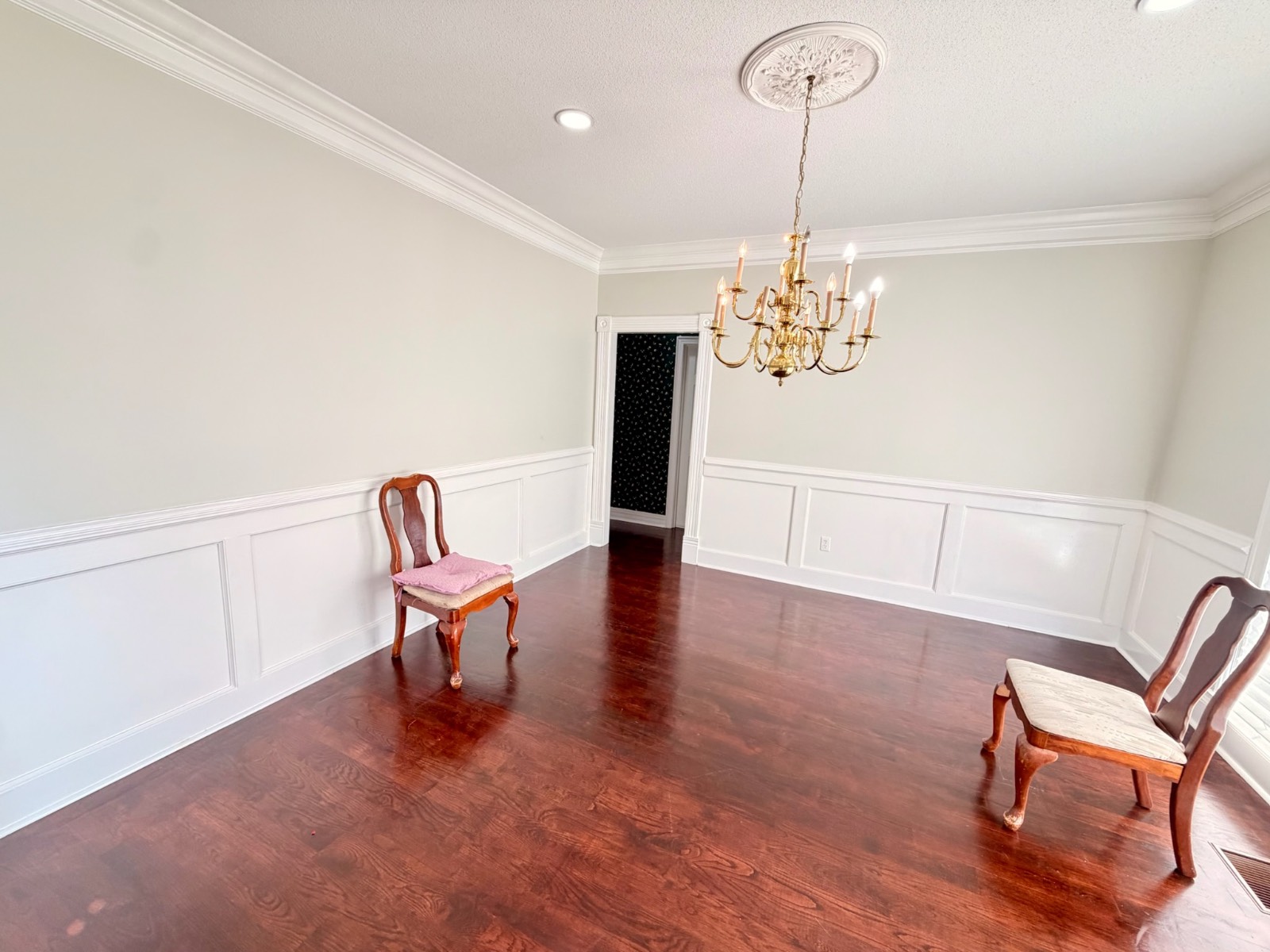 865 Alston Drive