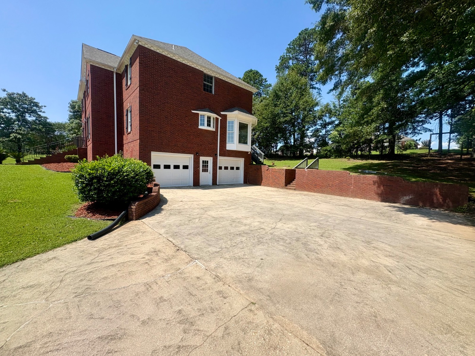 865 Alston Drive