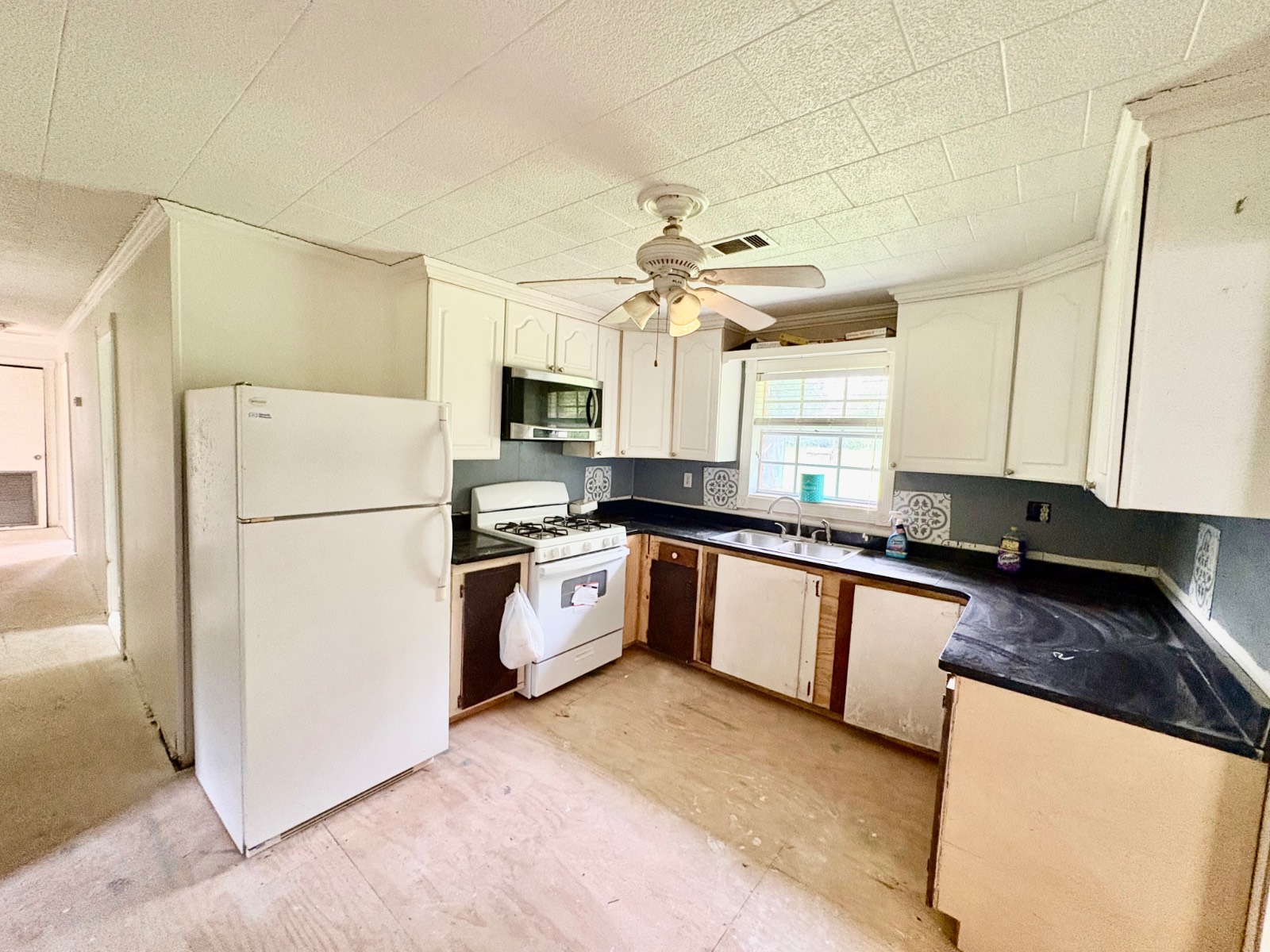 61 Lenoir Landing Rd