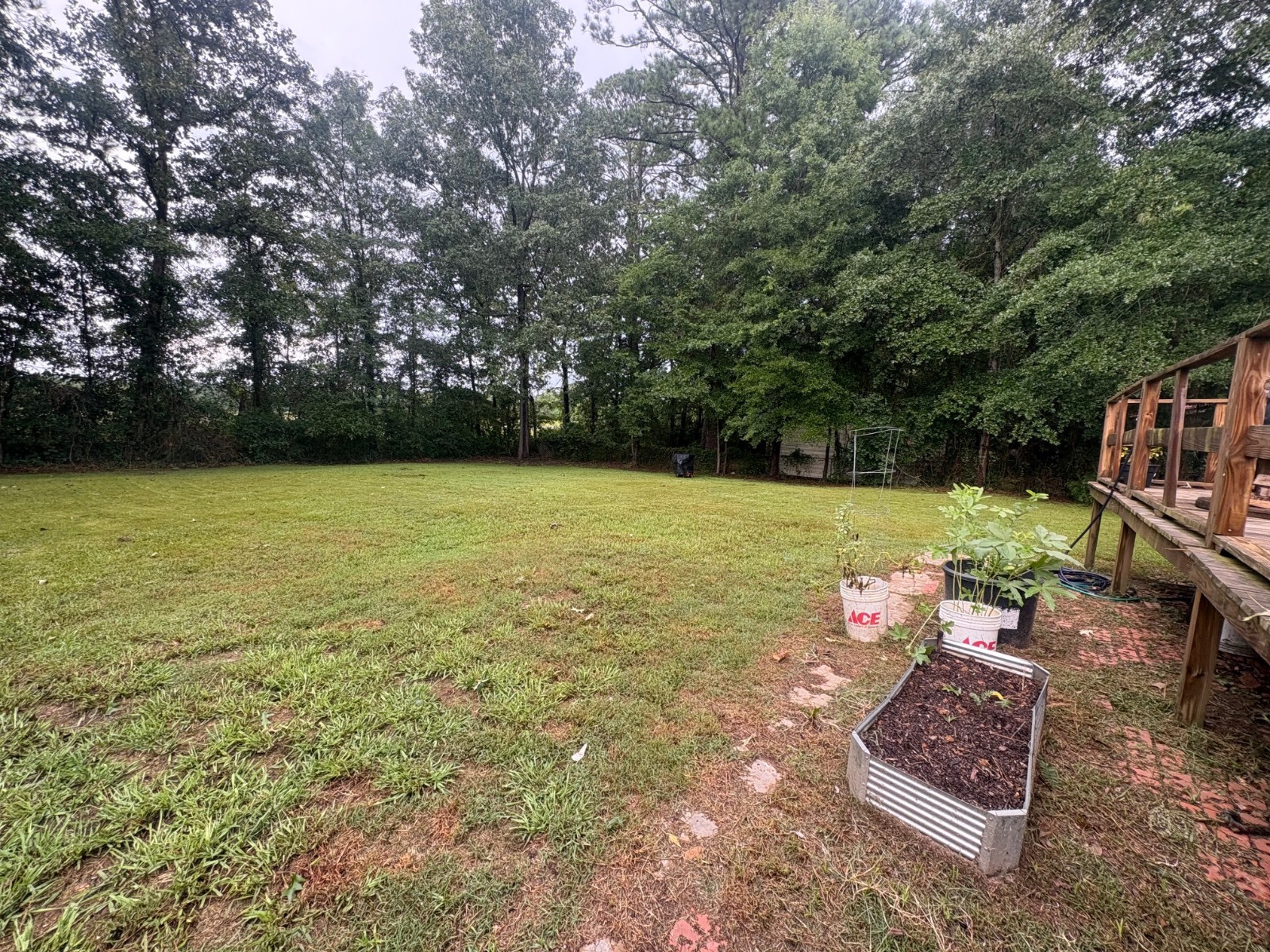 417 N Dvorak Circle