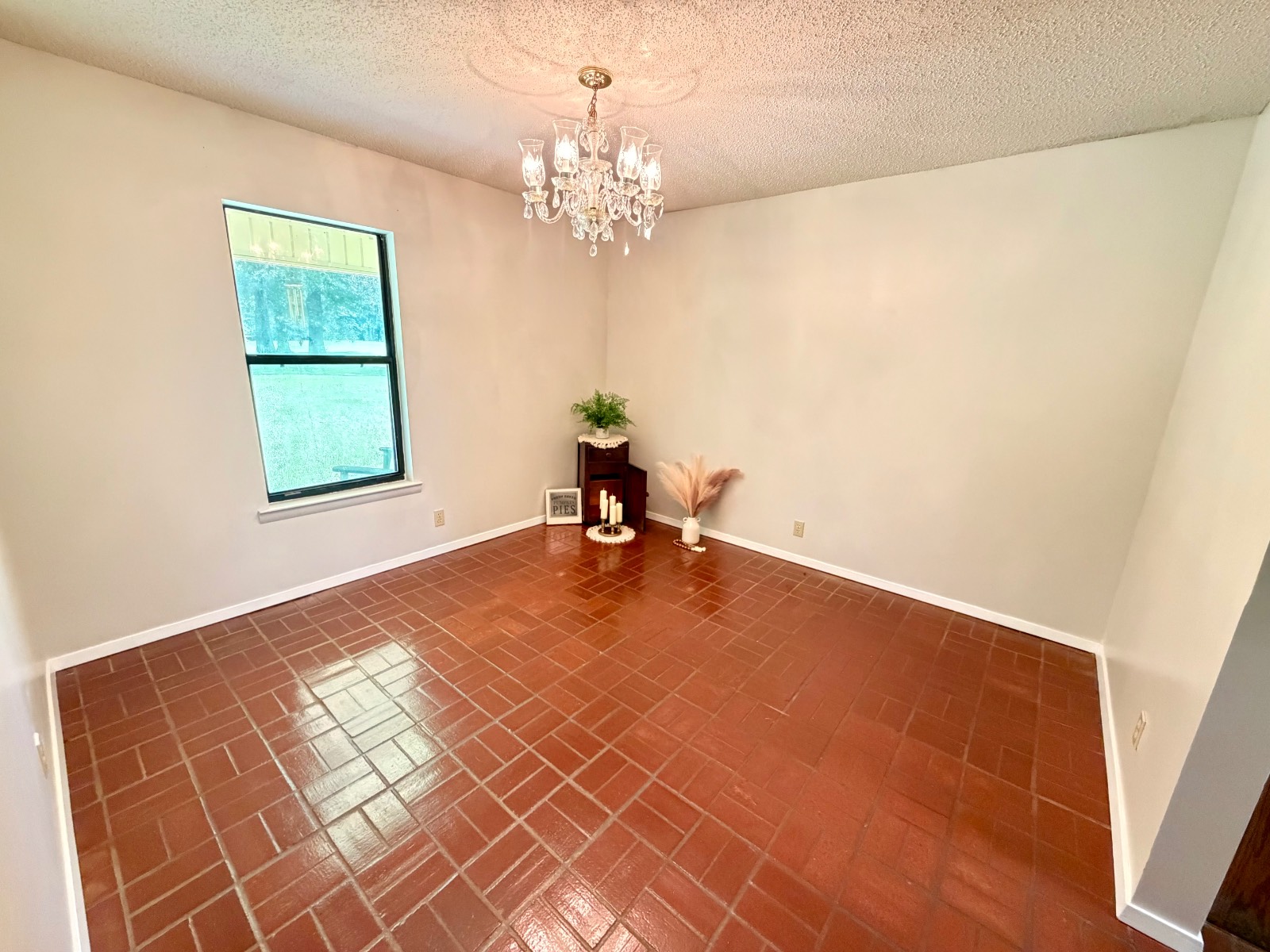 831 Pully Road