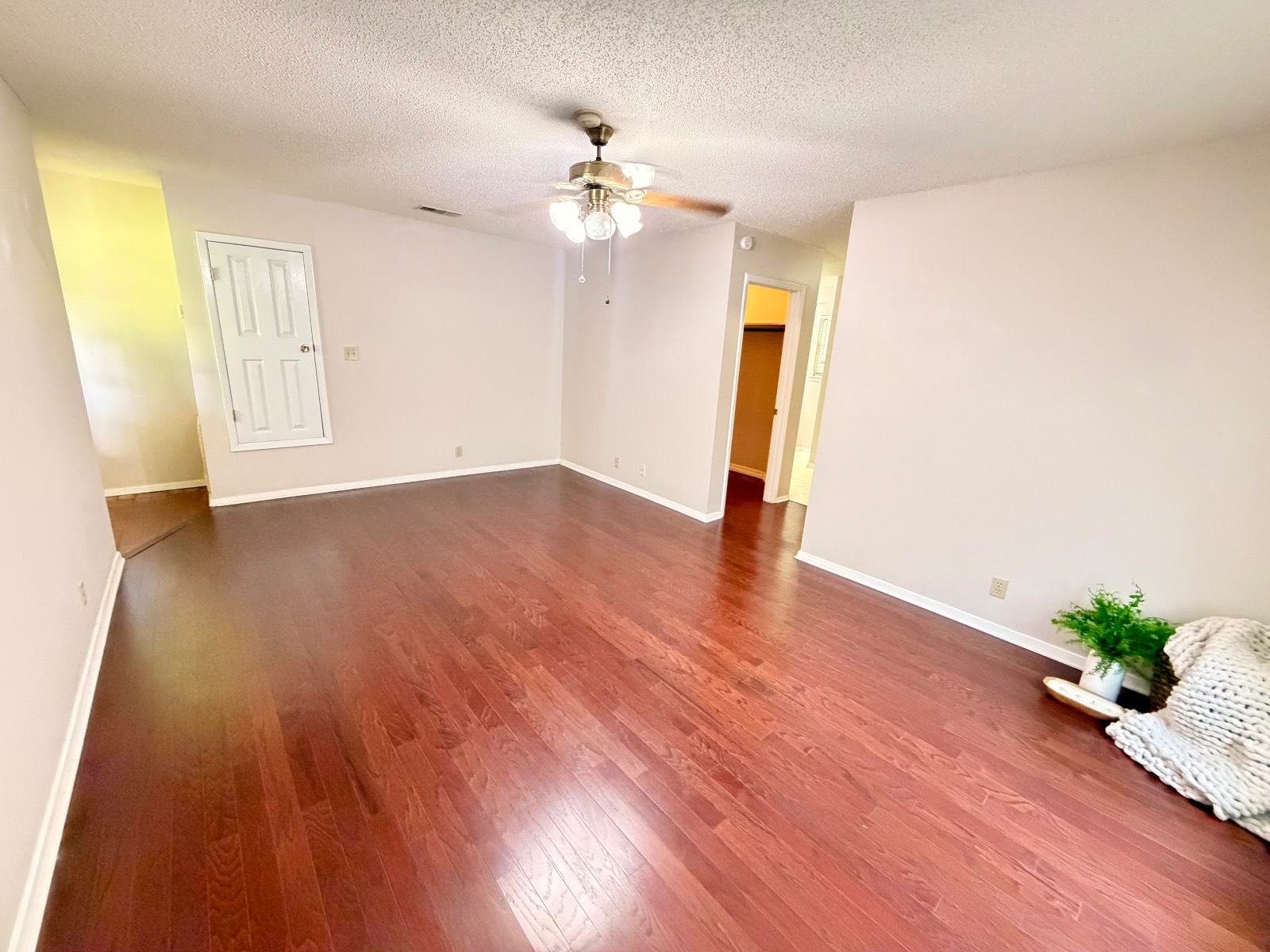 831 Pully Road