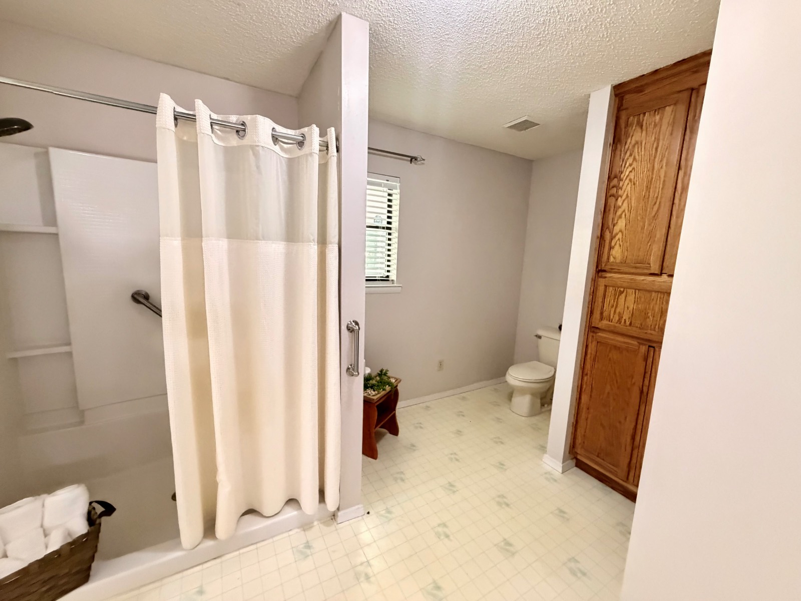831 Pully Road