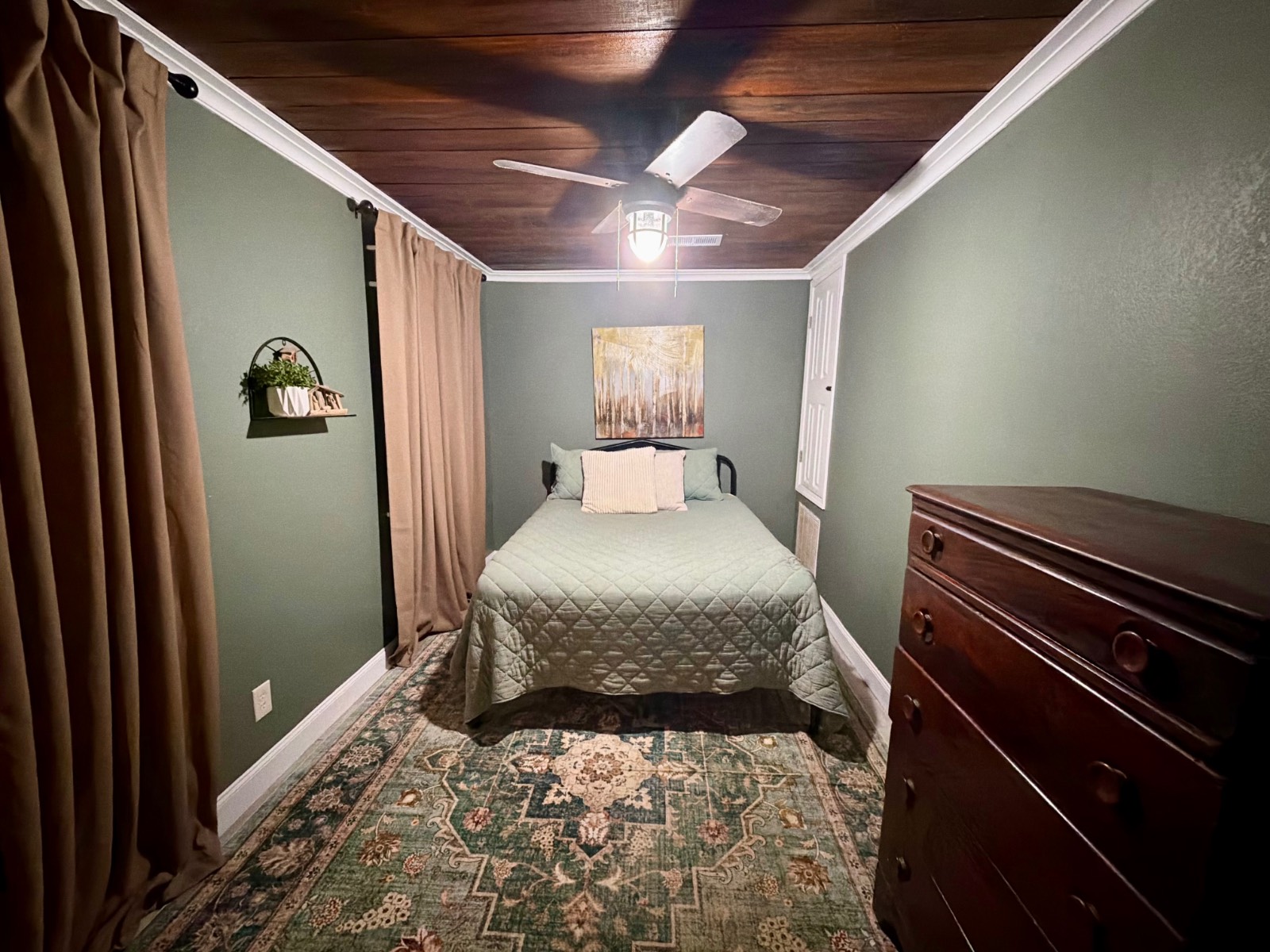 3151 Yellow Pine Road