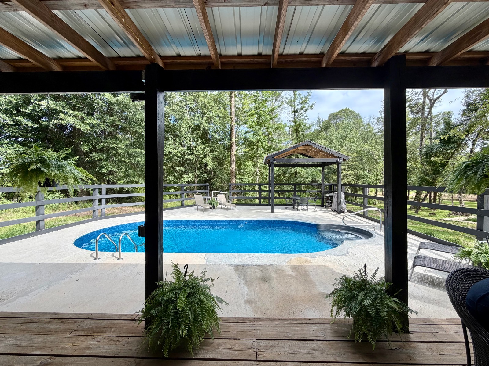 3151 Yellow Pine Road