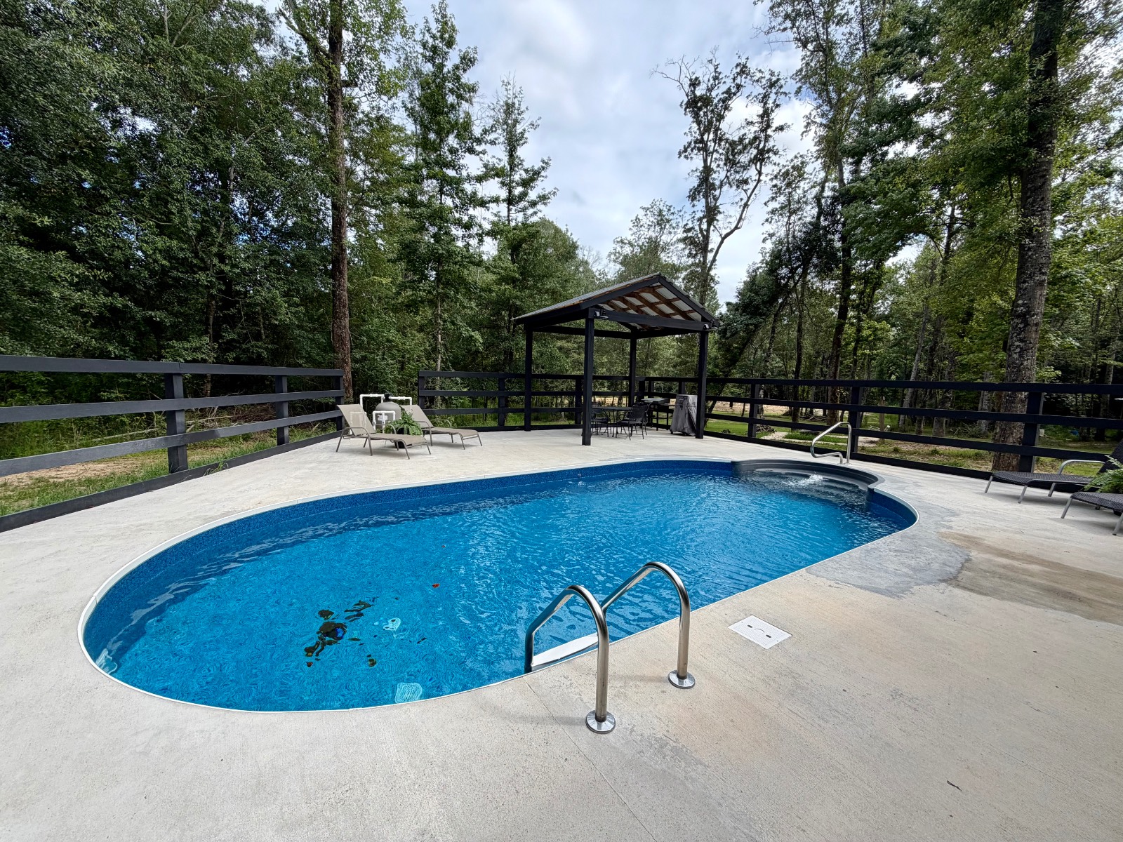 3151 Yellow Pine Road