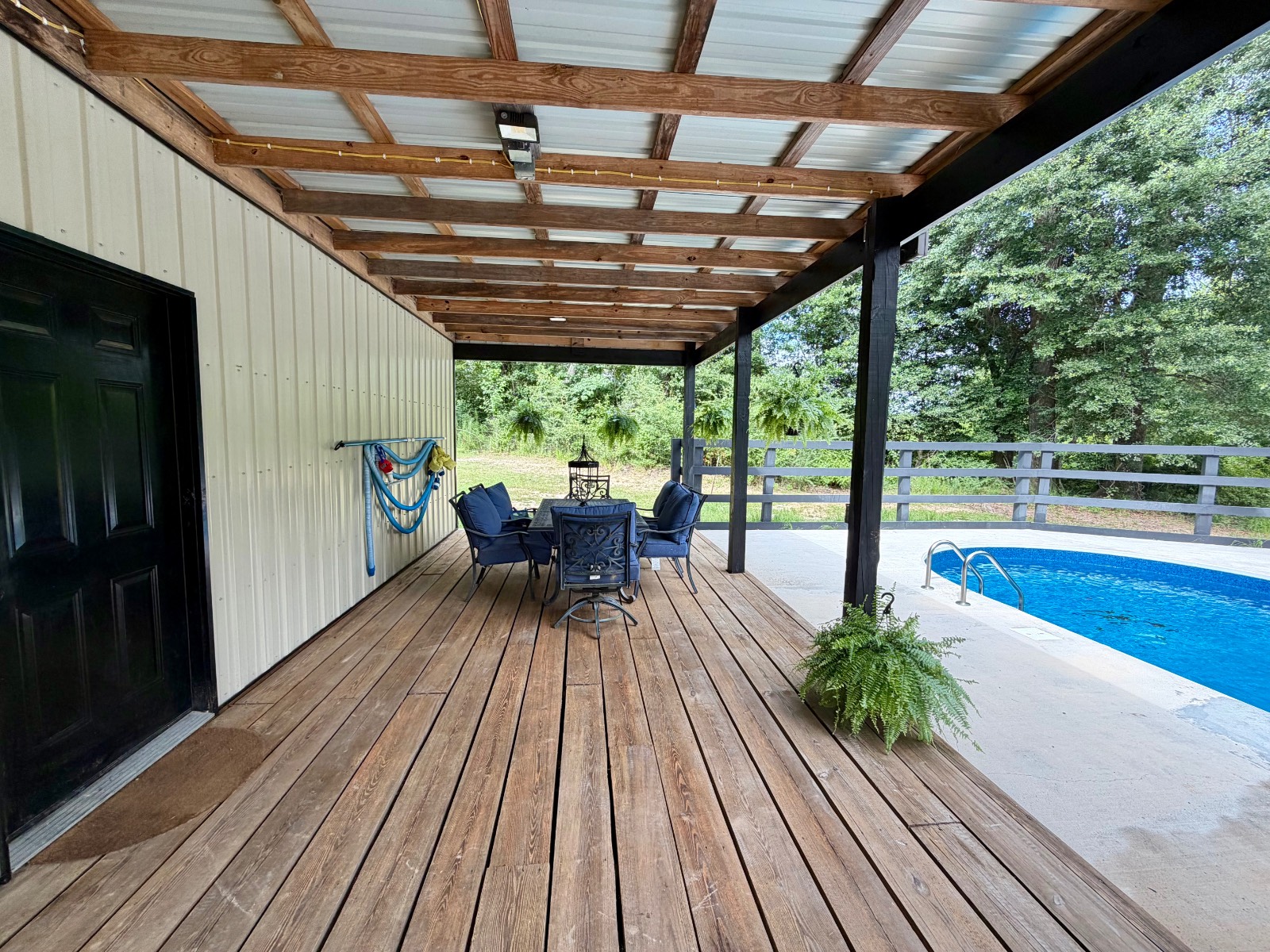 3151 Yellow Pine Road