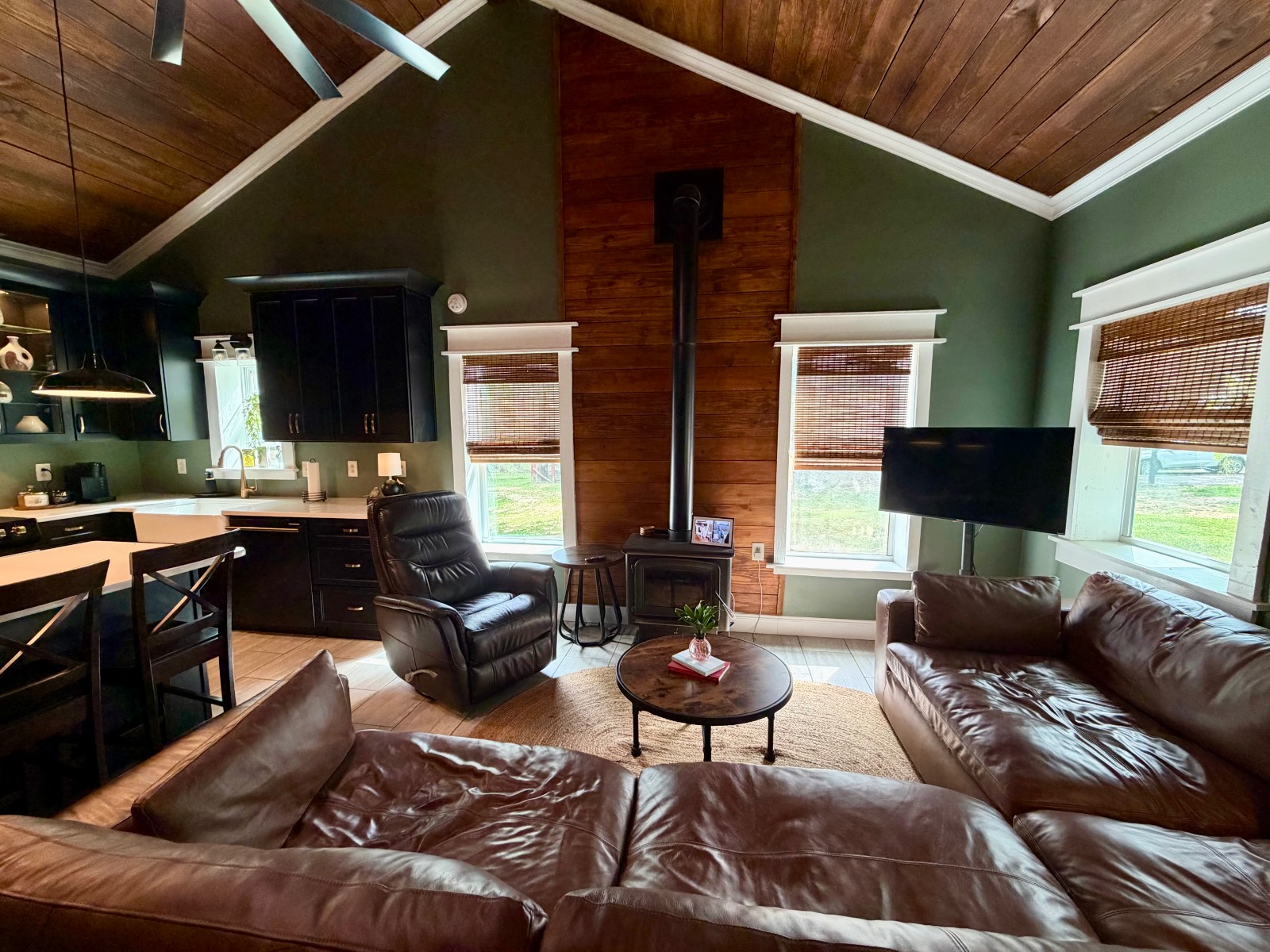 3151 Yellow Pine Road