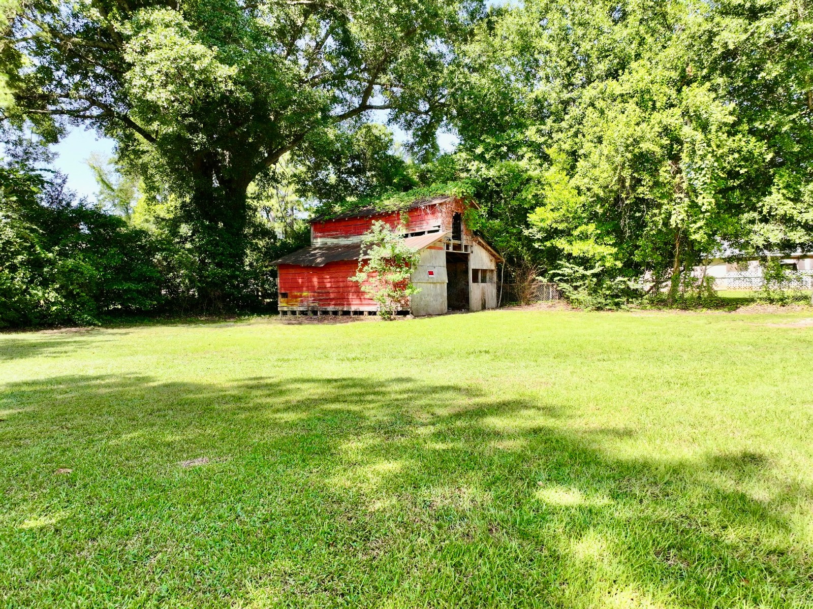 325 Cherry Ave