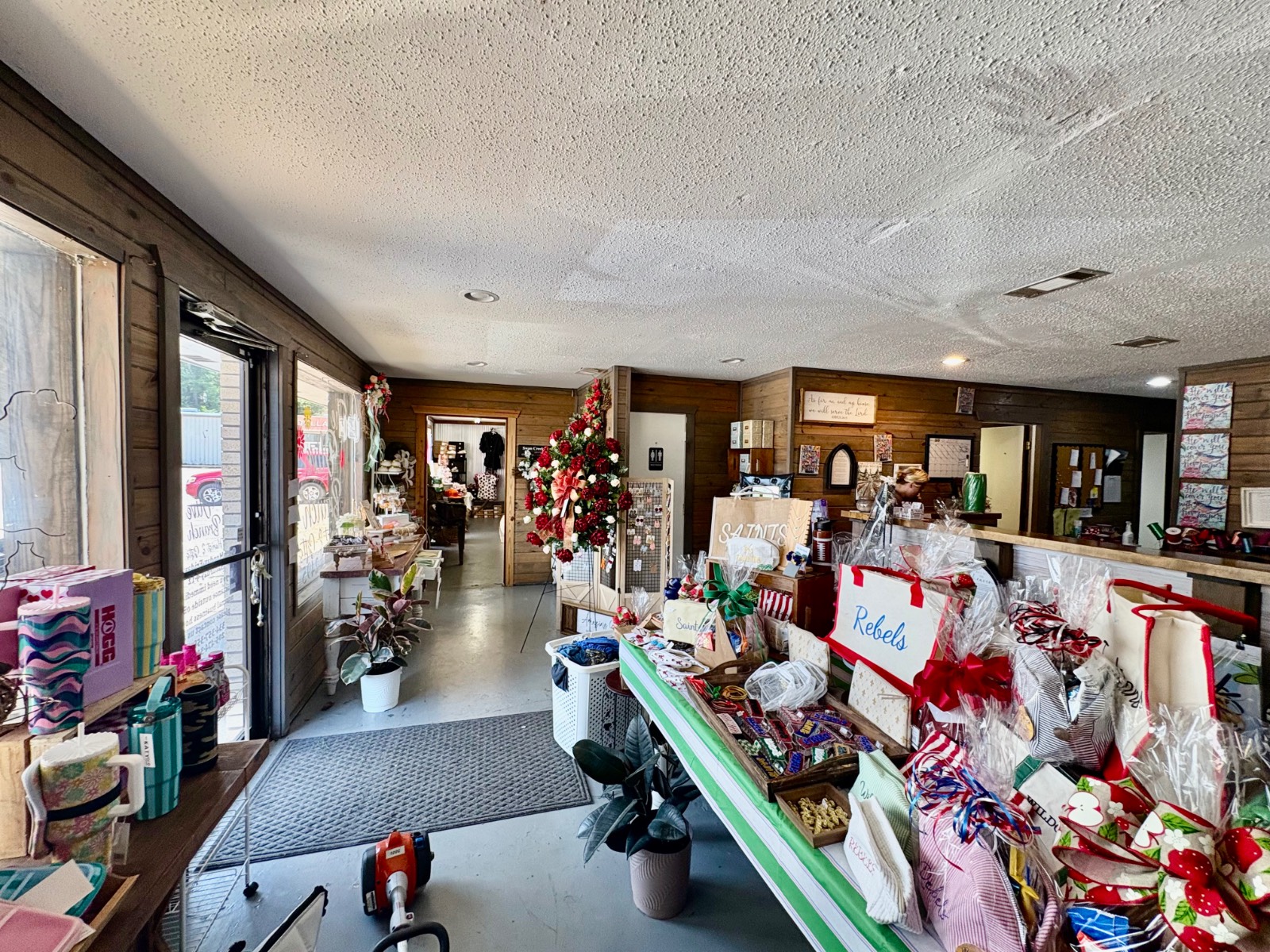 95 West Main St