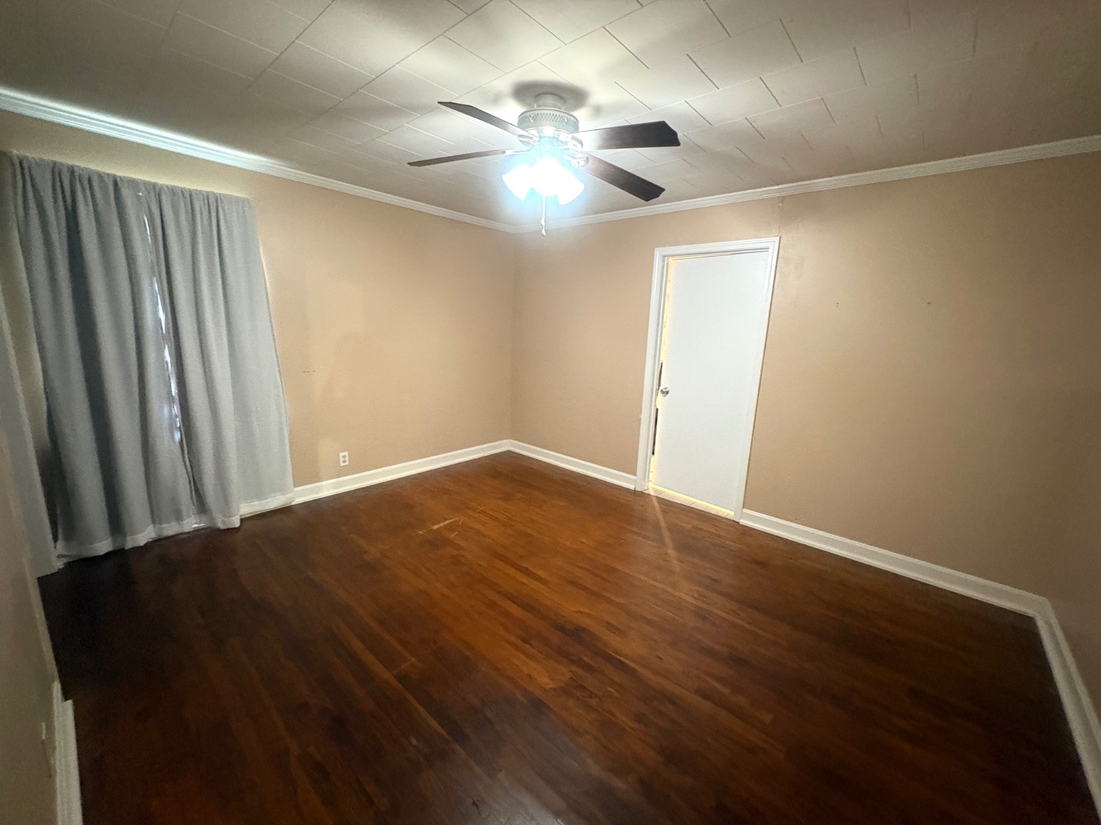 611 Maureen Lane