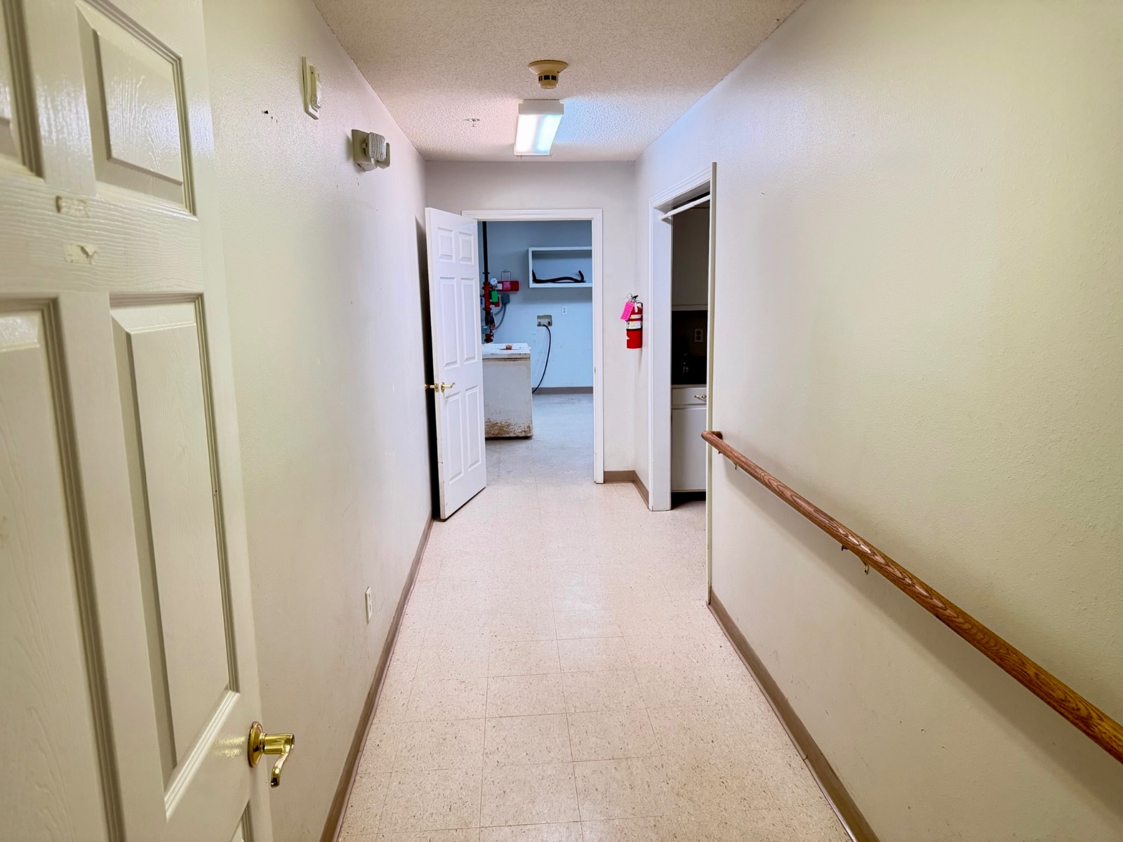 935 W 3rd Street