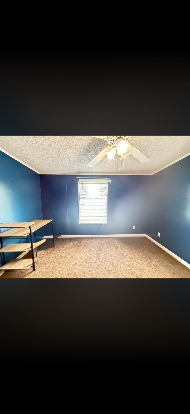270 Parker Ln