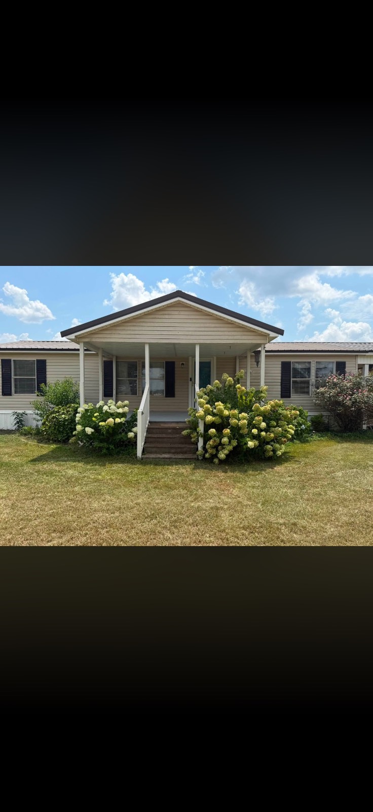 270 Parker Ln