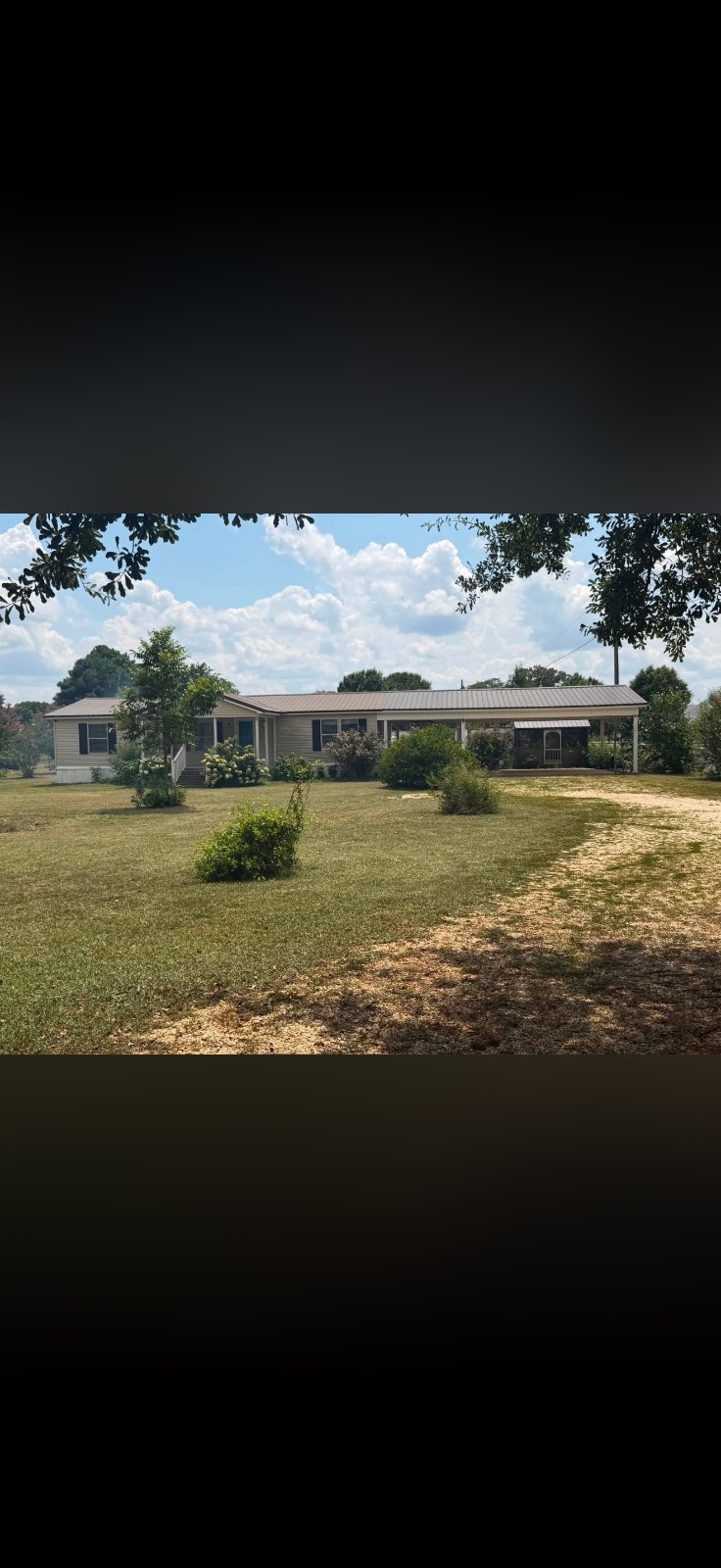 270 Parker Ln