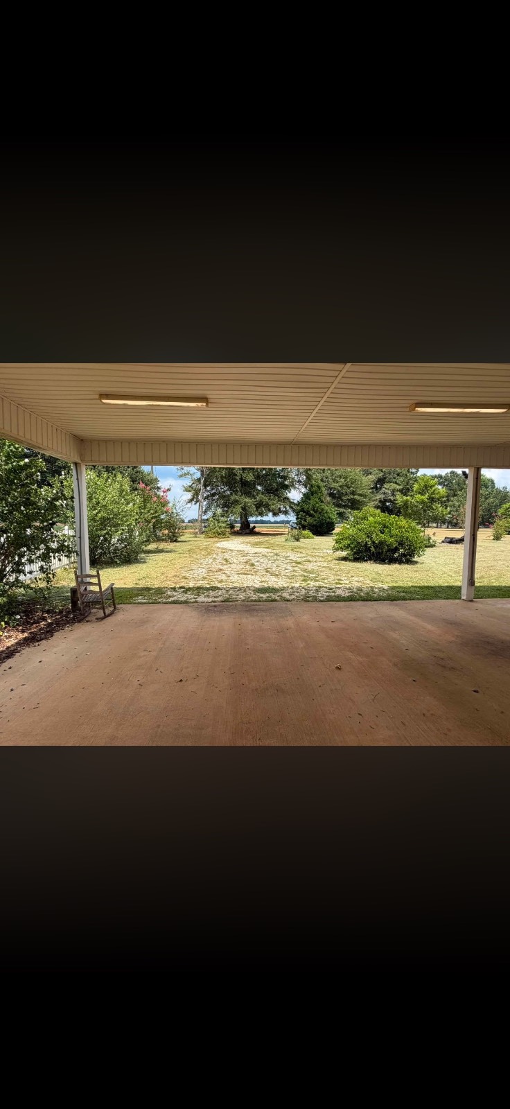 270 Parker Ln