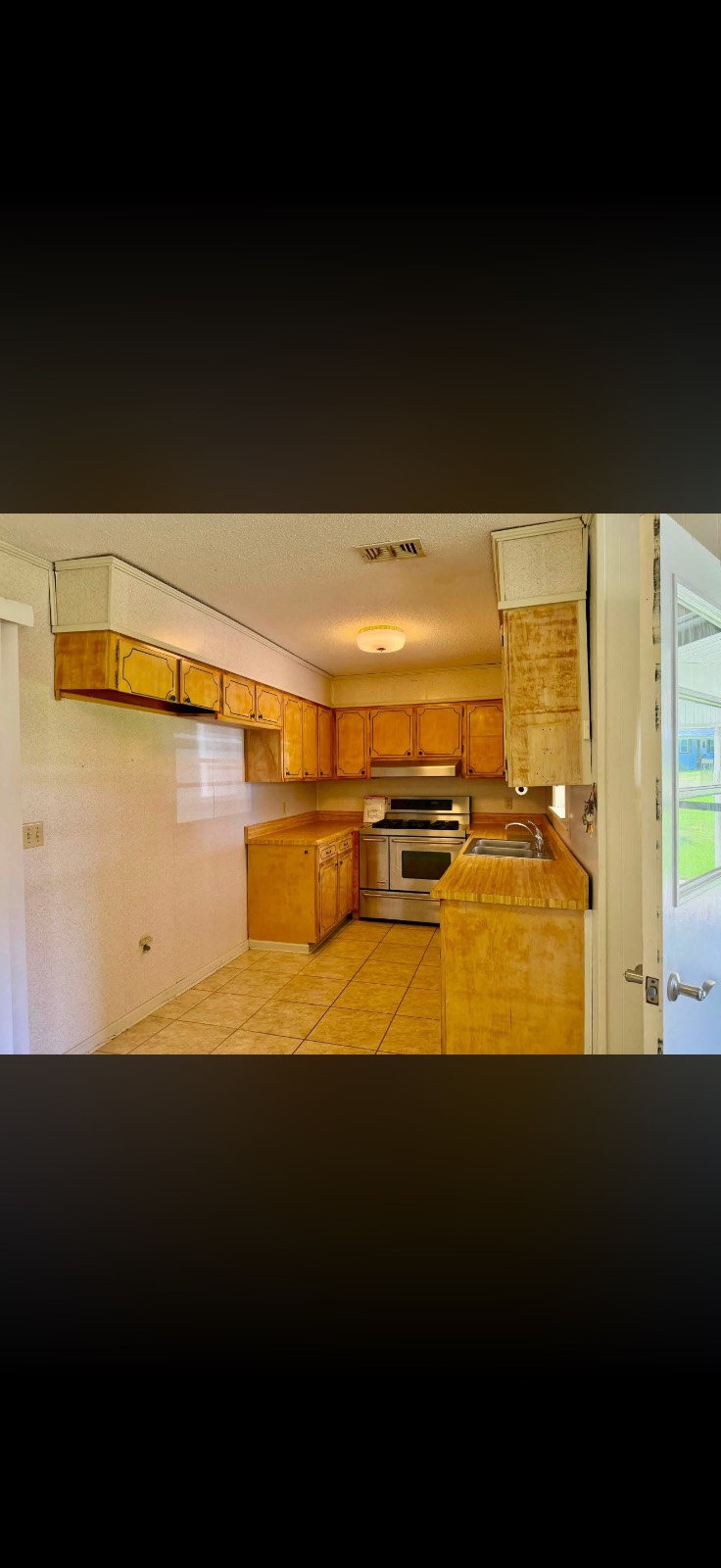 550 Hinson Dr