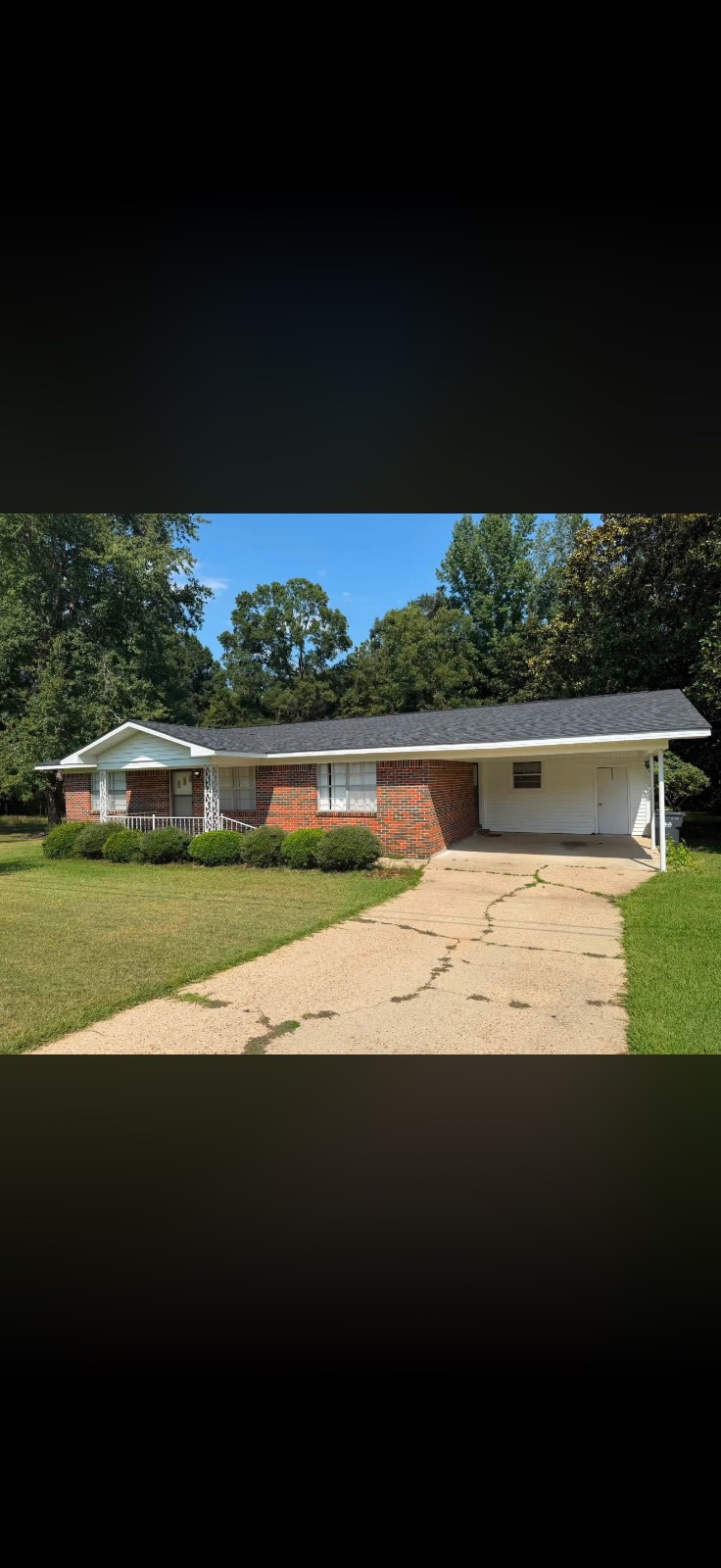 550 Hinson Dr