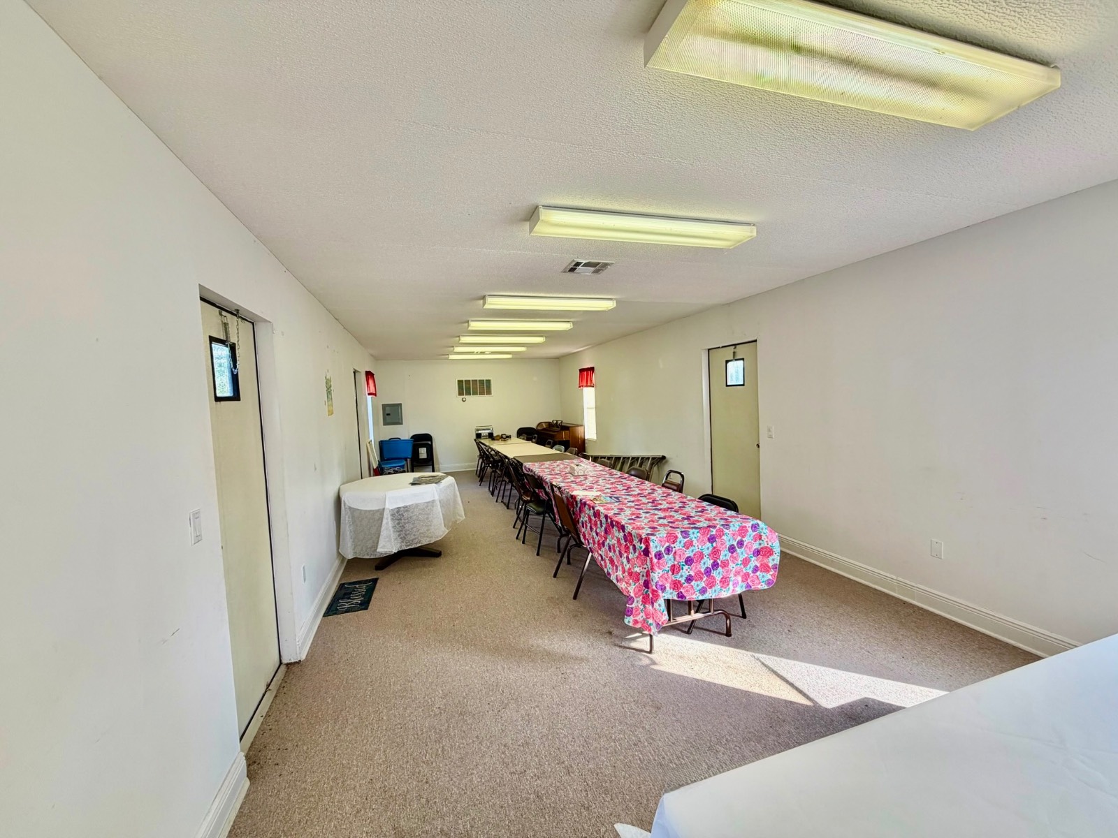 24575 Highway 84 E