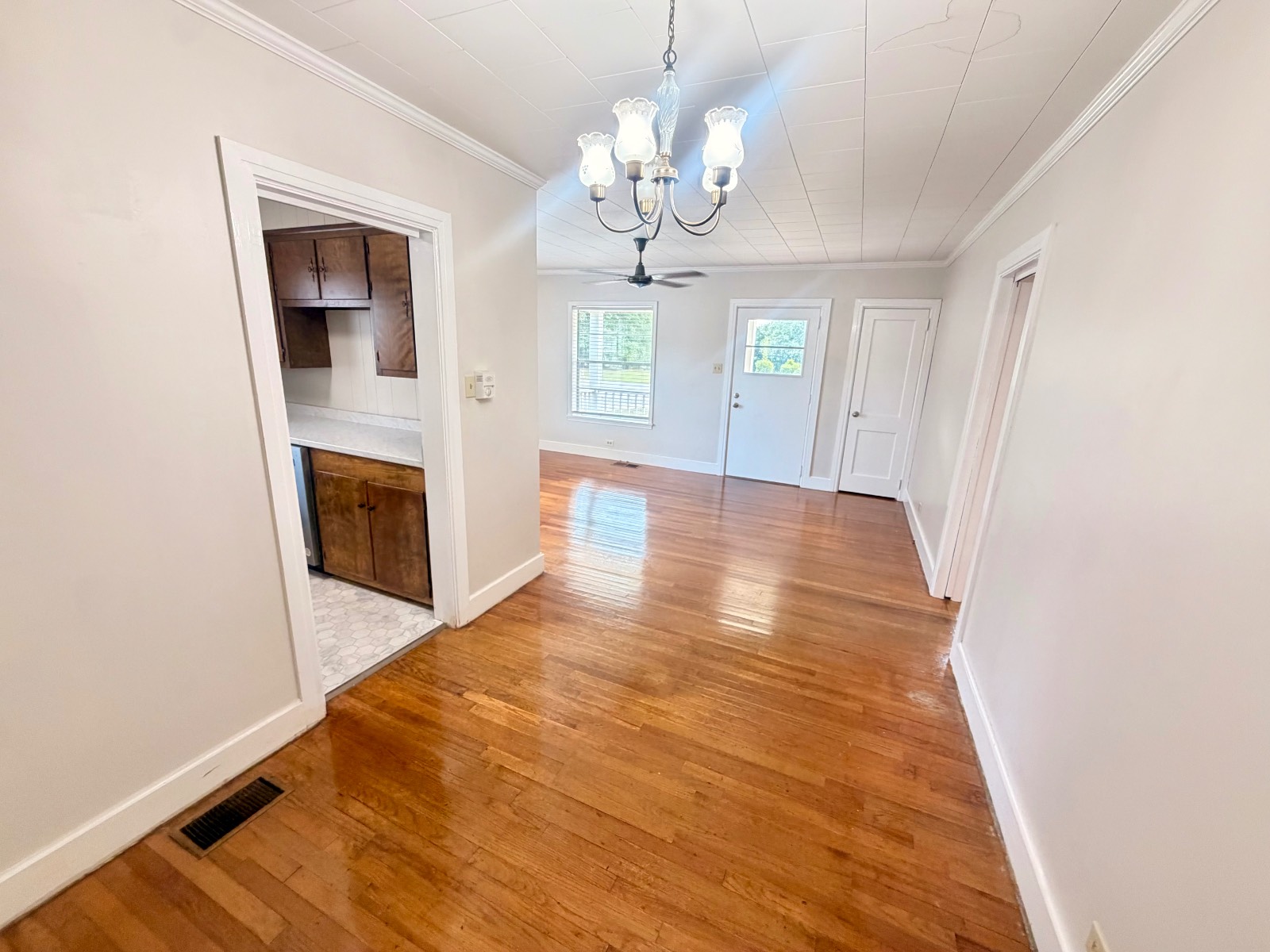 133 Linden Ave