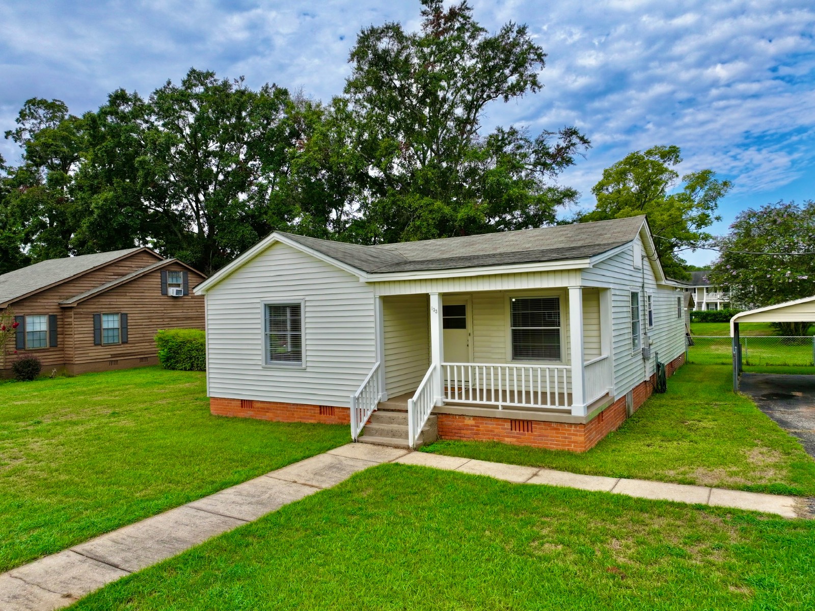 133 Linden Ave