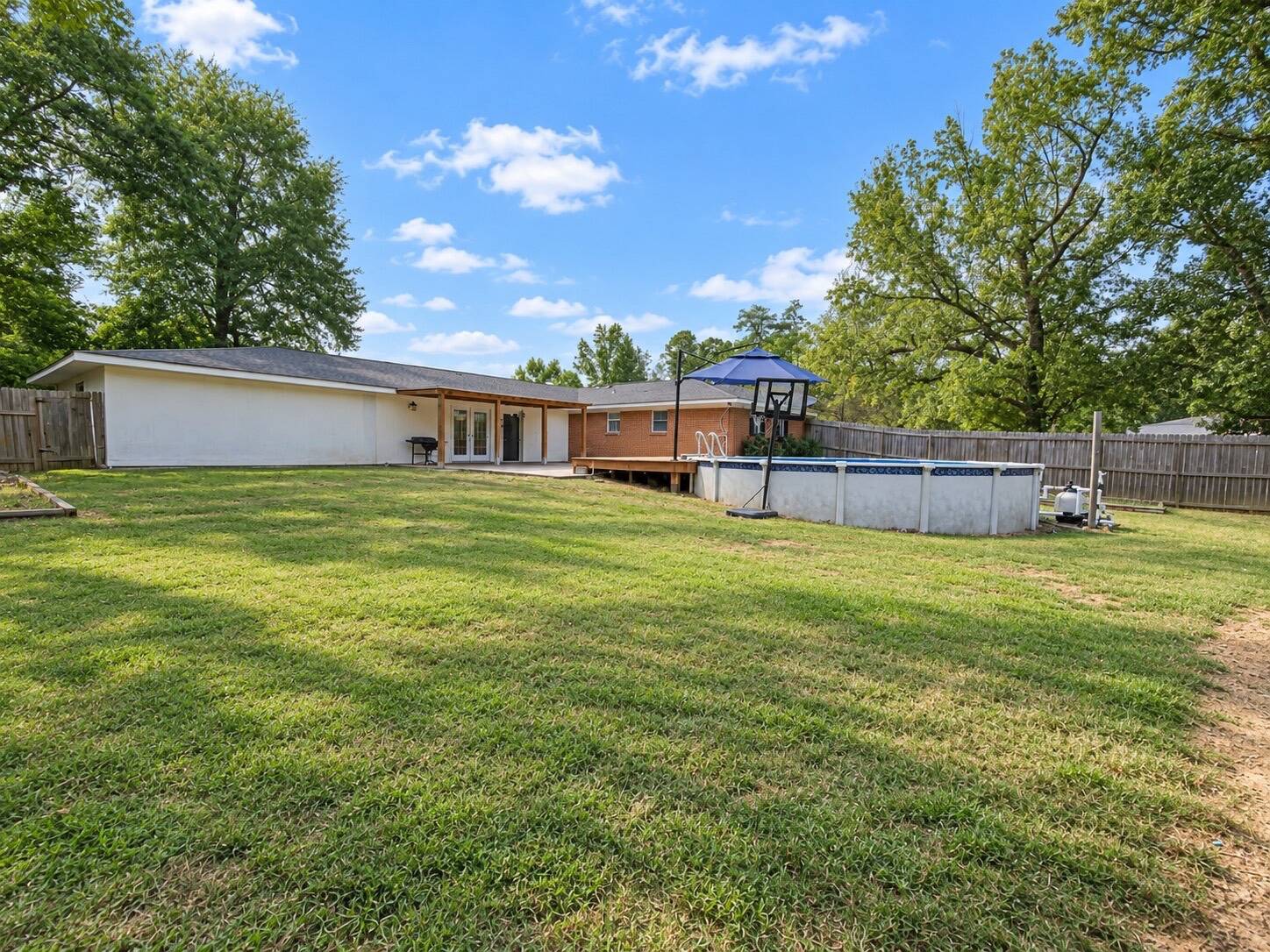 412 McMillian Drive
