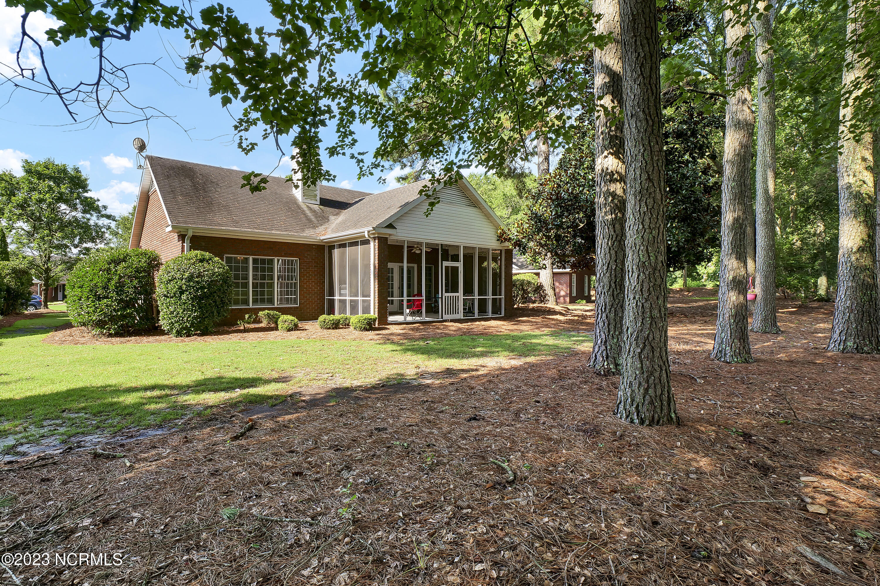 105 Candlewood Drive