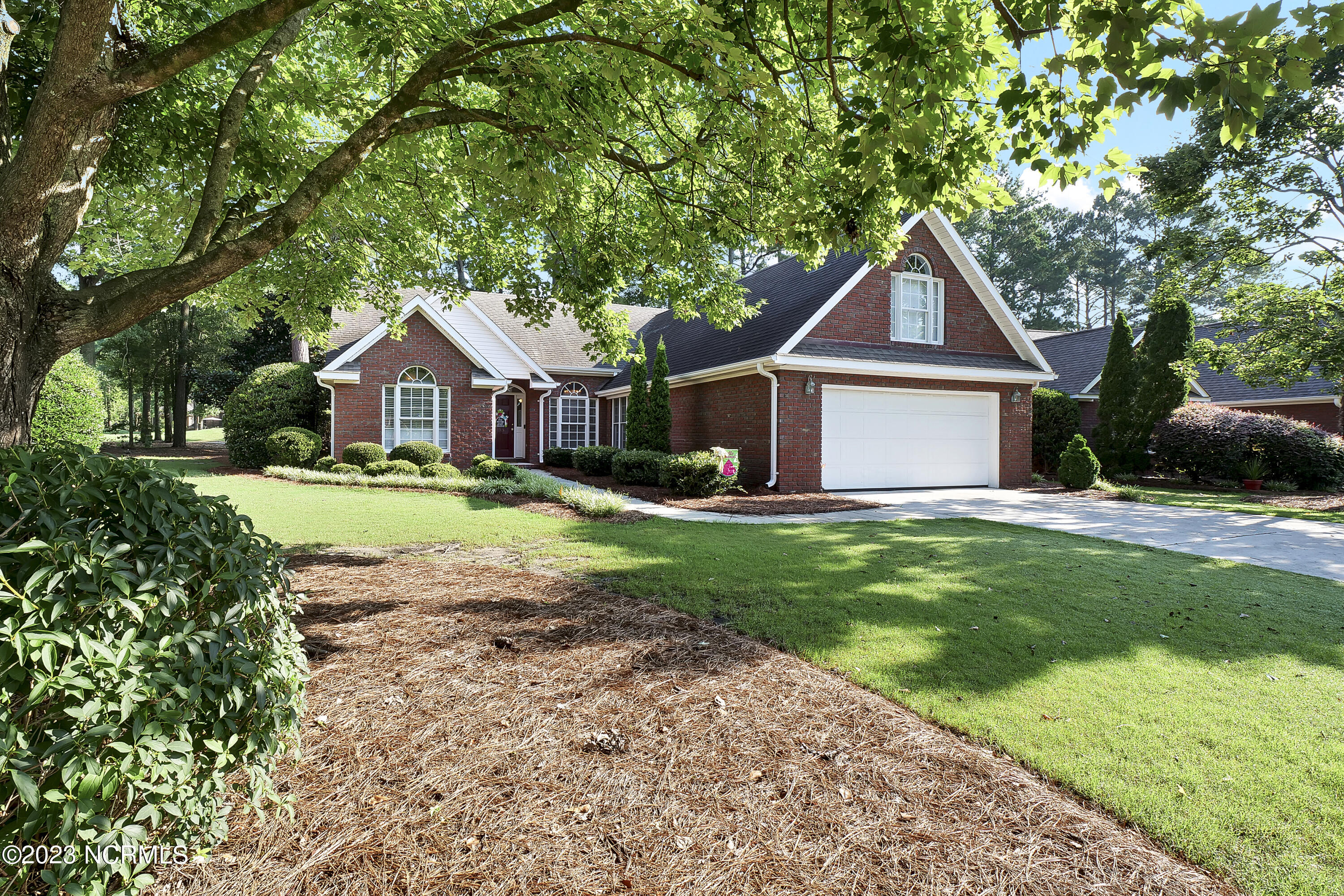 105 Candlewood Drive