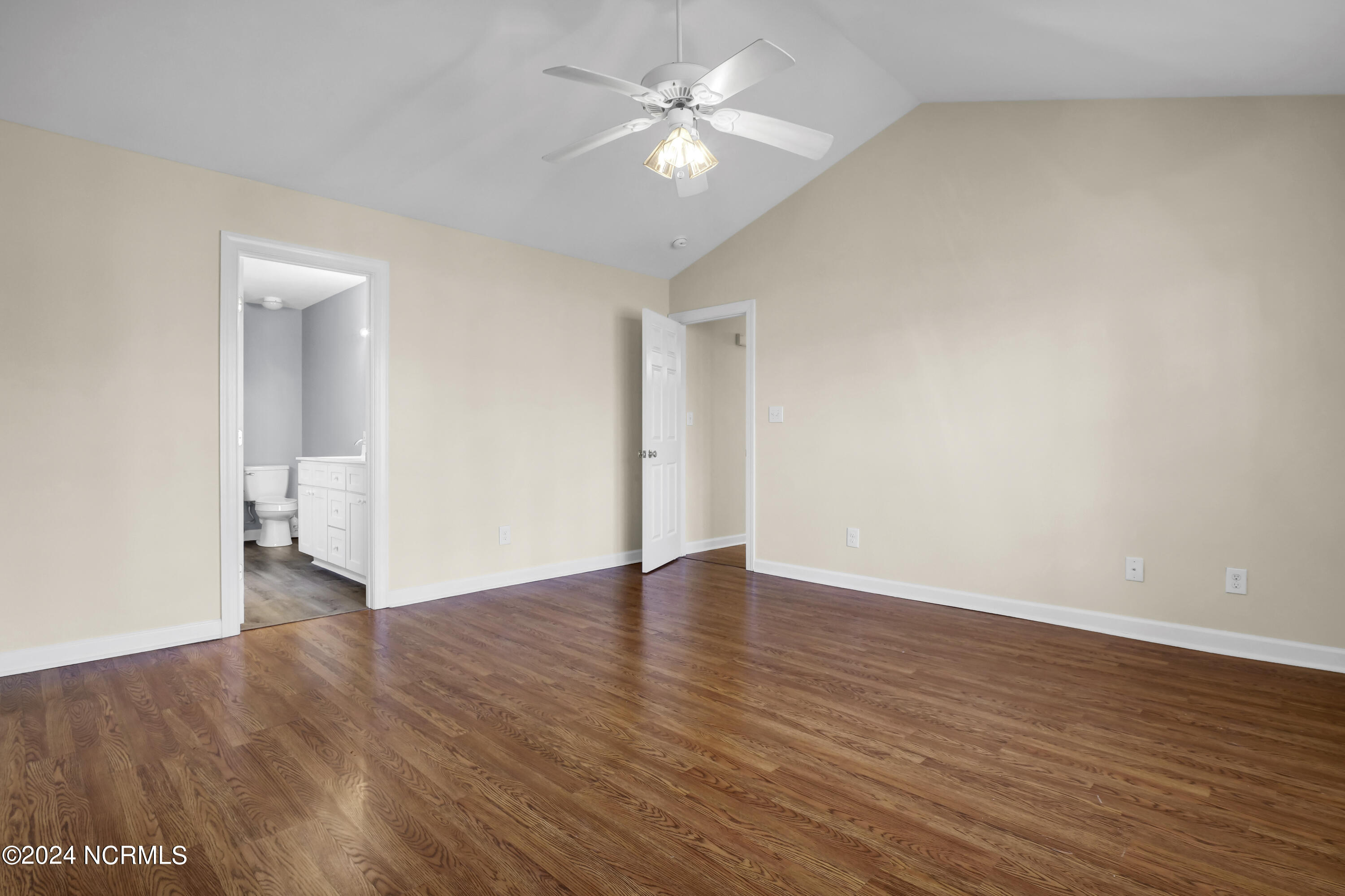 105 Candlewood Drive