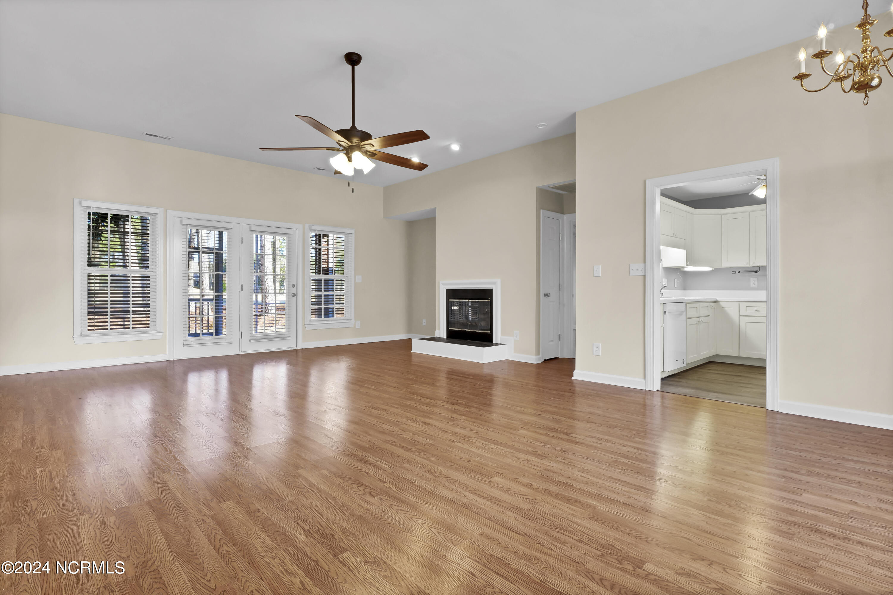 105 Candlewood Drive