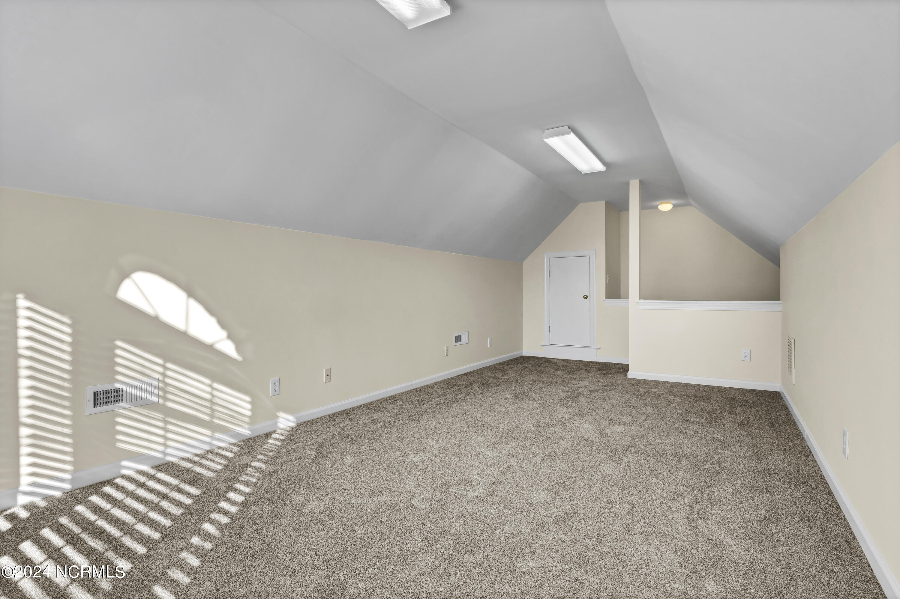 105 Candlewood Drive