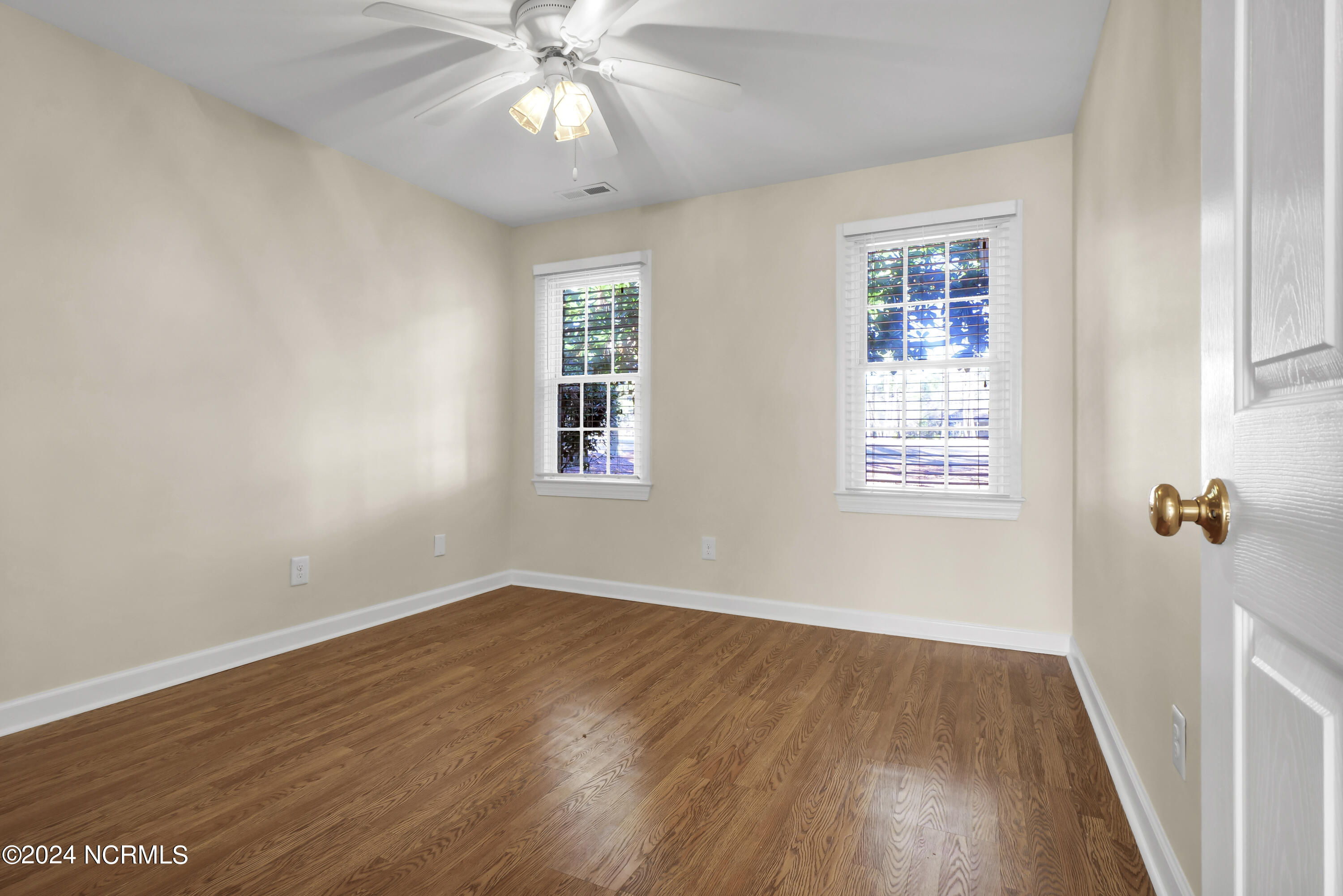 105 Candlewood Drive
