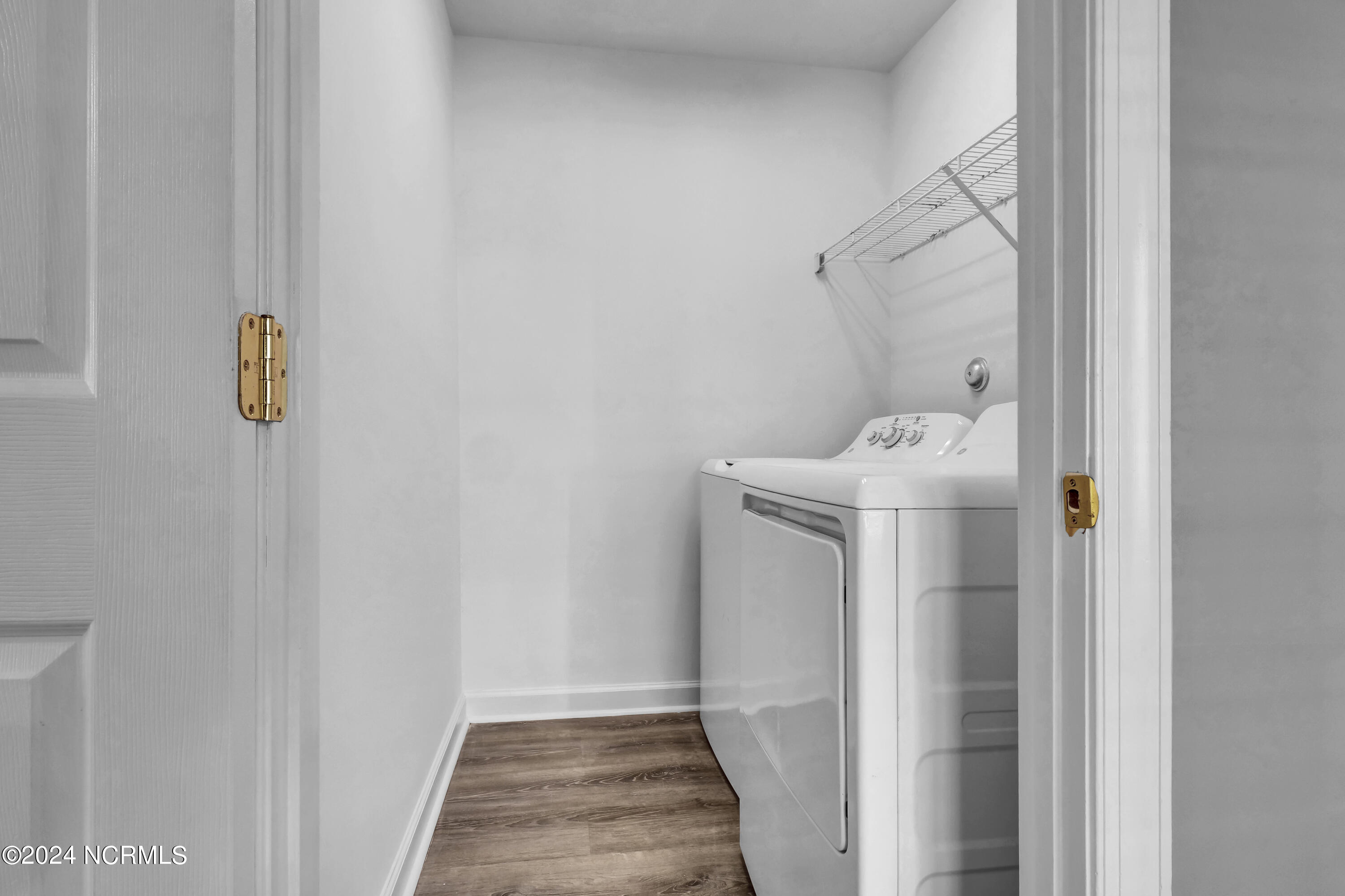 105 Candlewood Drive