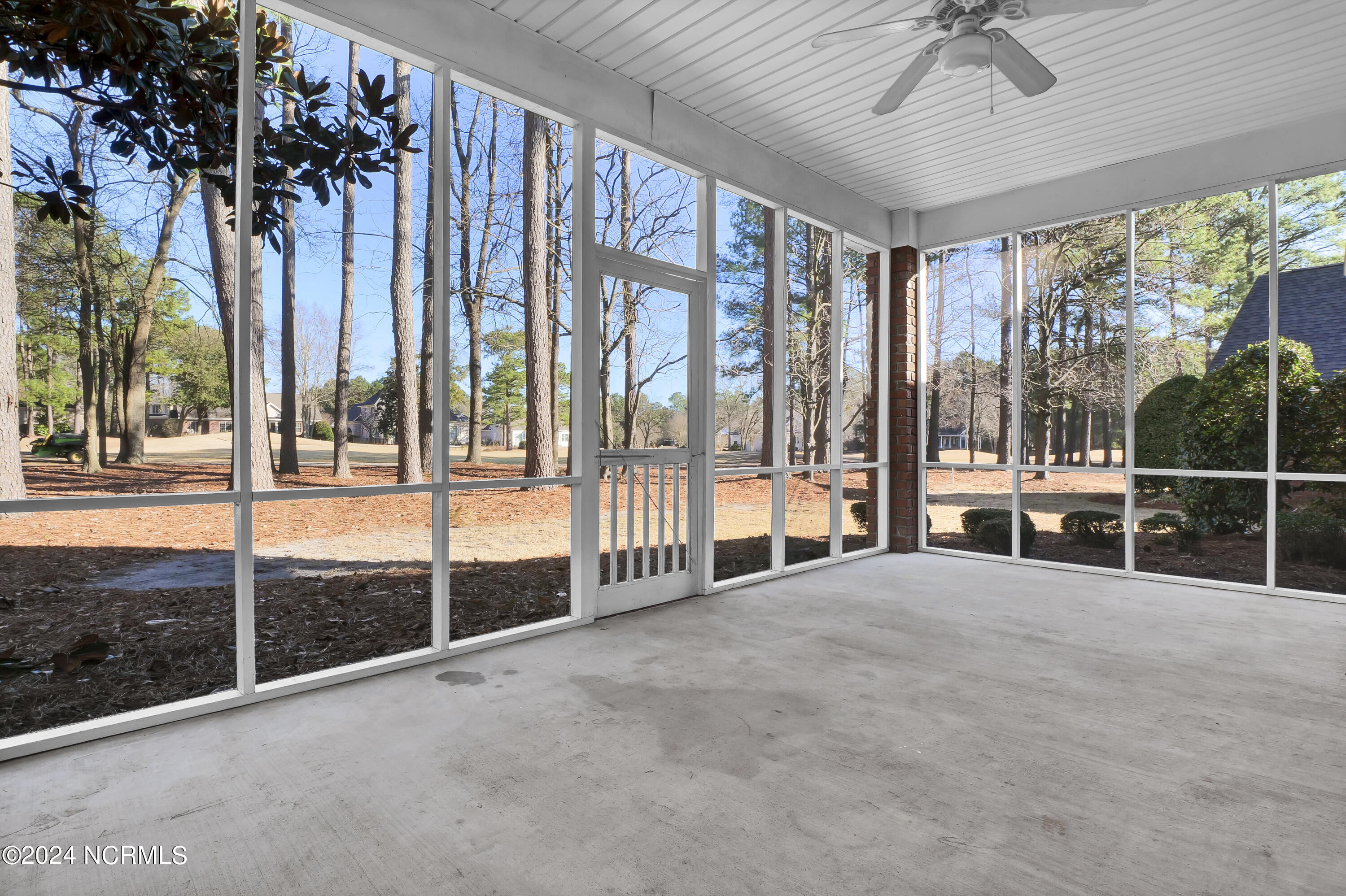 105 Candlewood Drive