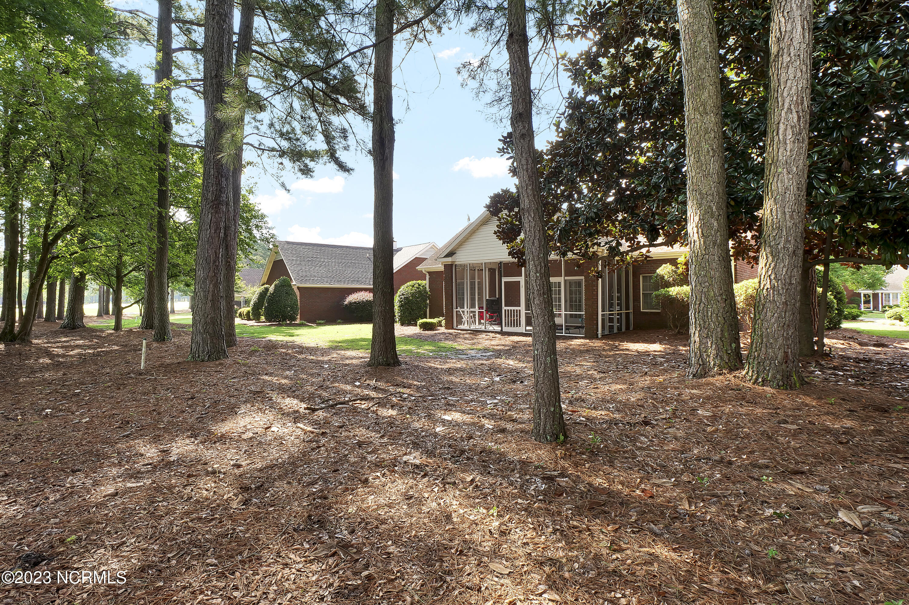 105 Candlewood Drive