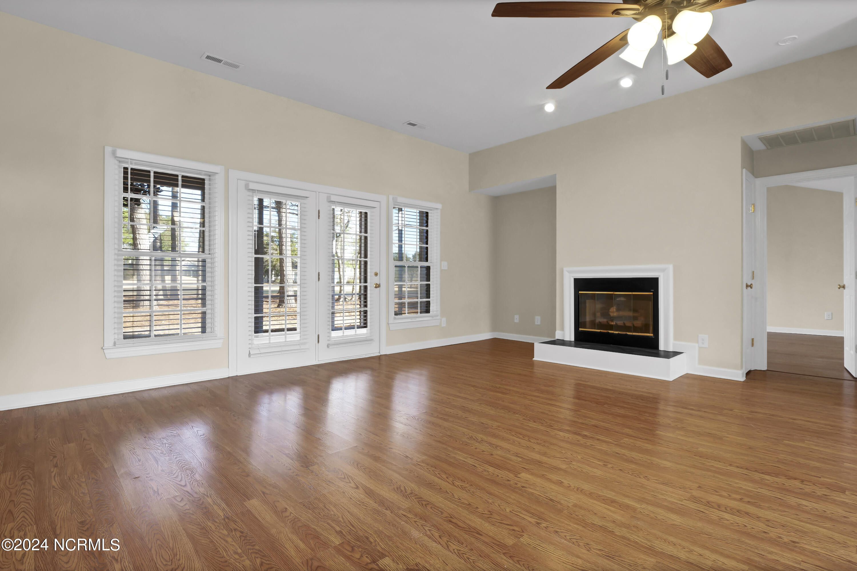 105 Candlewood Drive