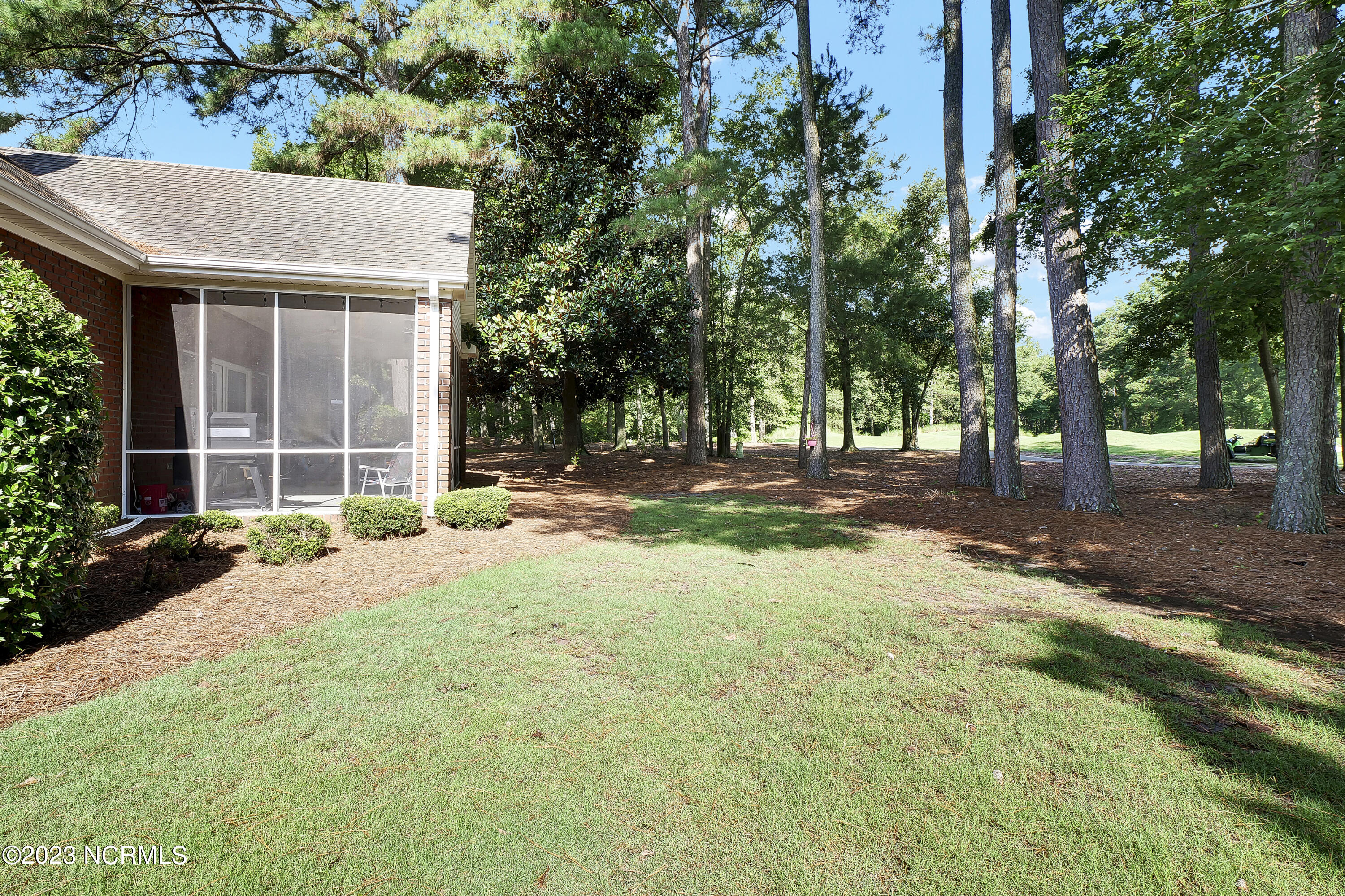 105 Candlewood Drive