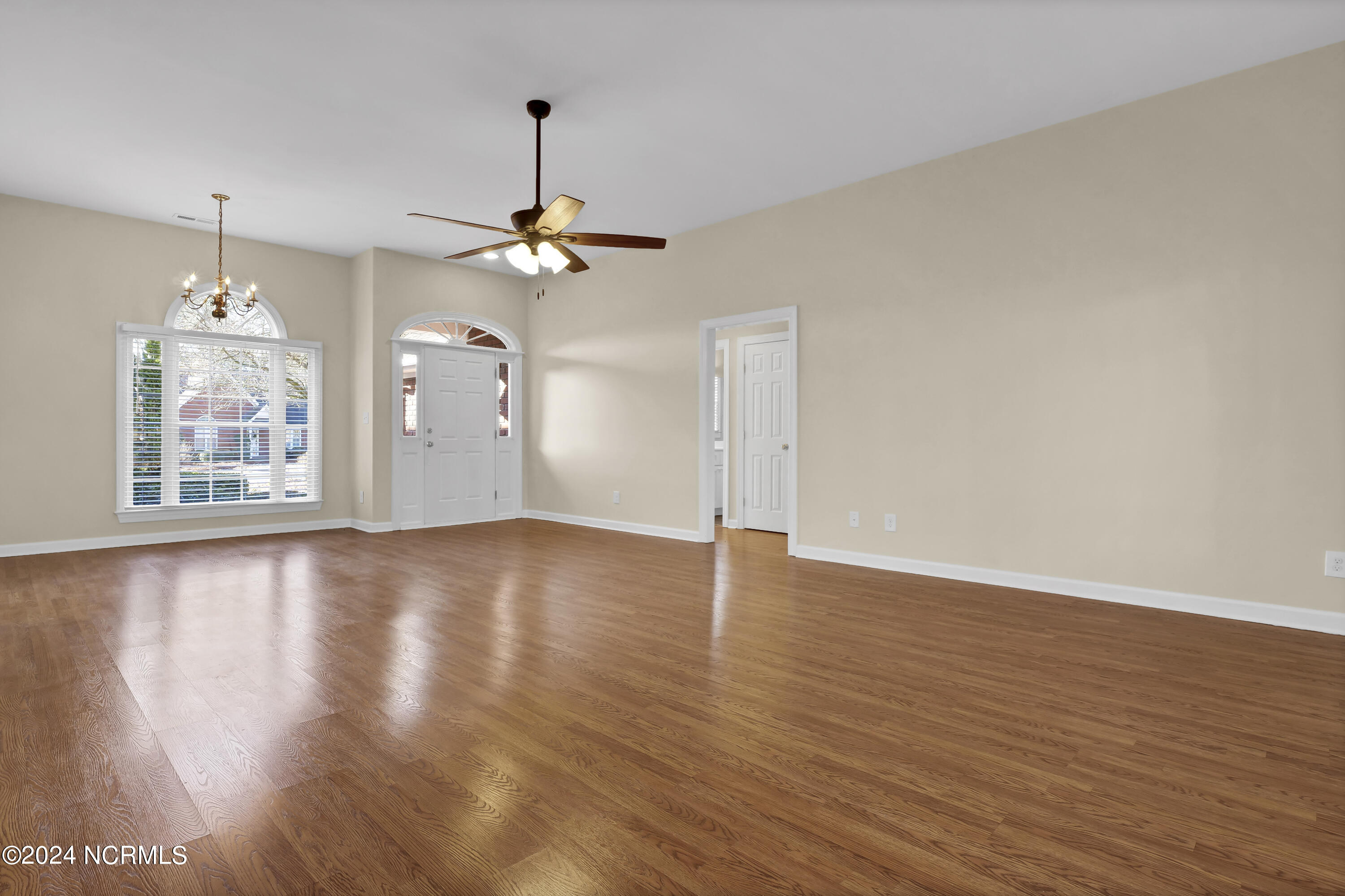 105 Candlewood Drive