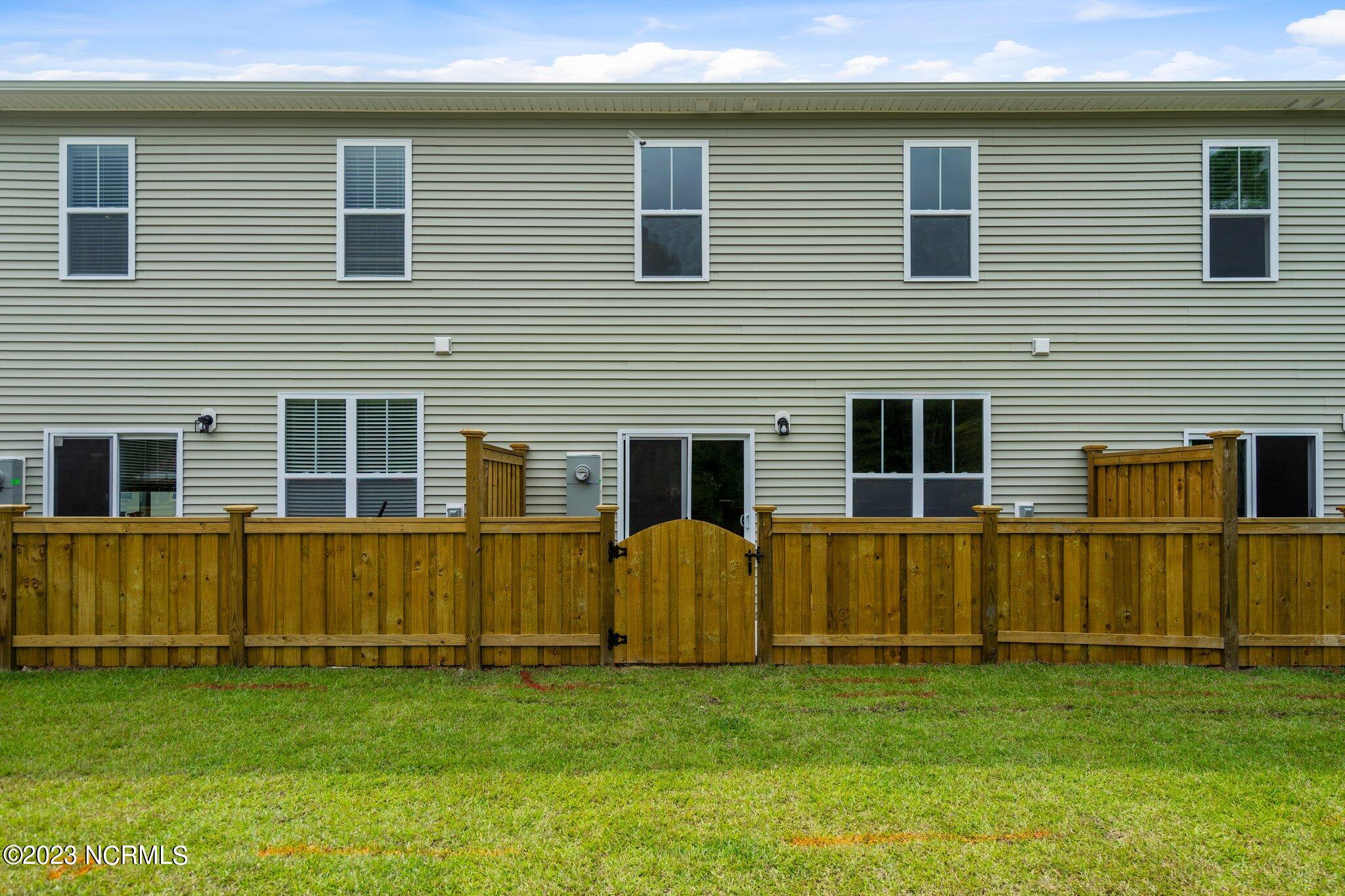 80 Aspen Road