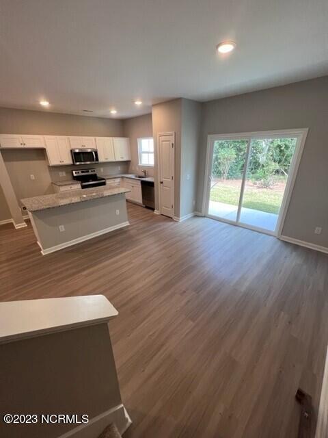 9012 Laurel Bay Lane, 5