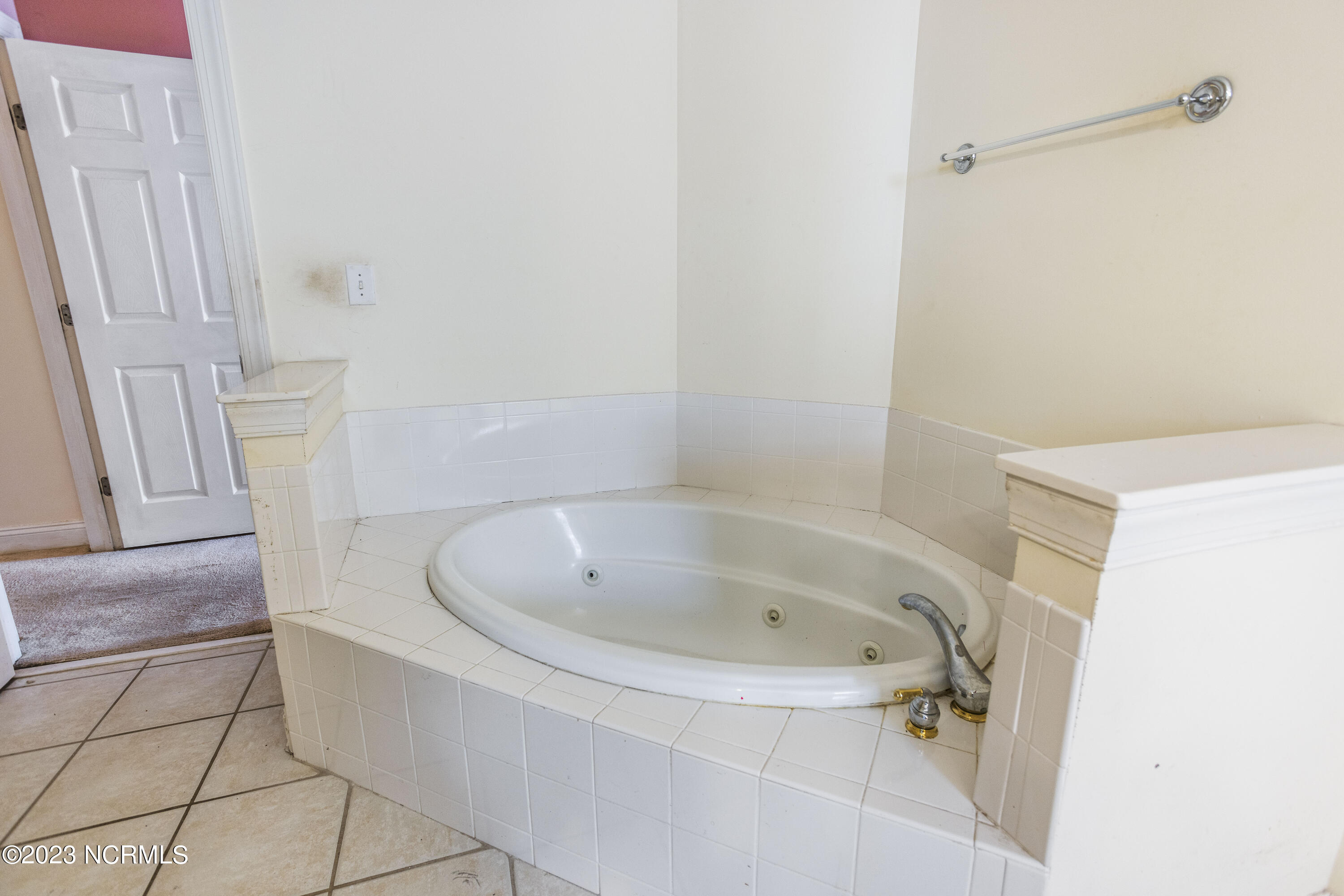 1102 Cloverfield Court