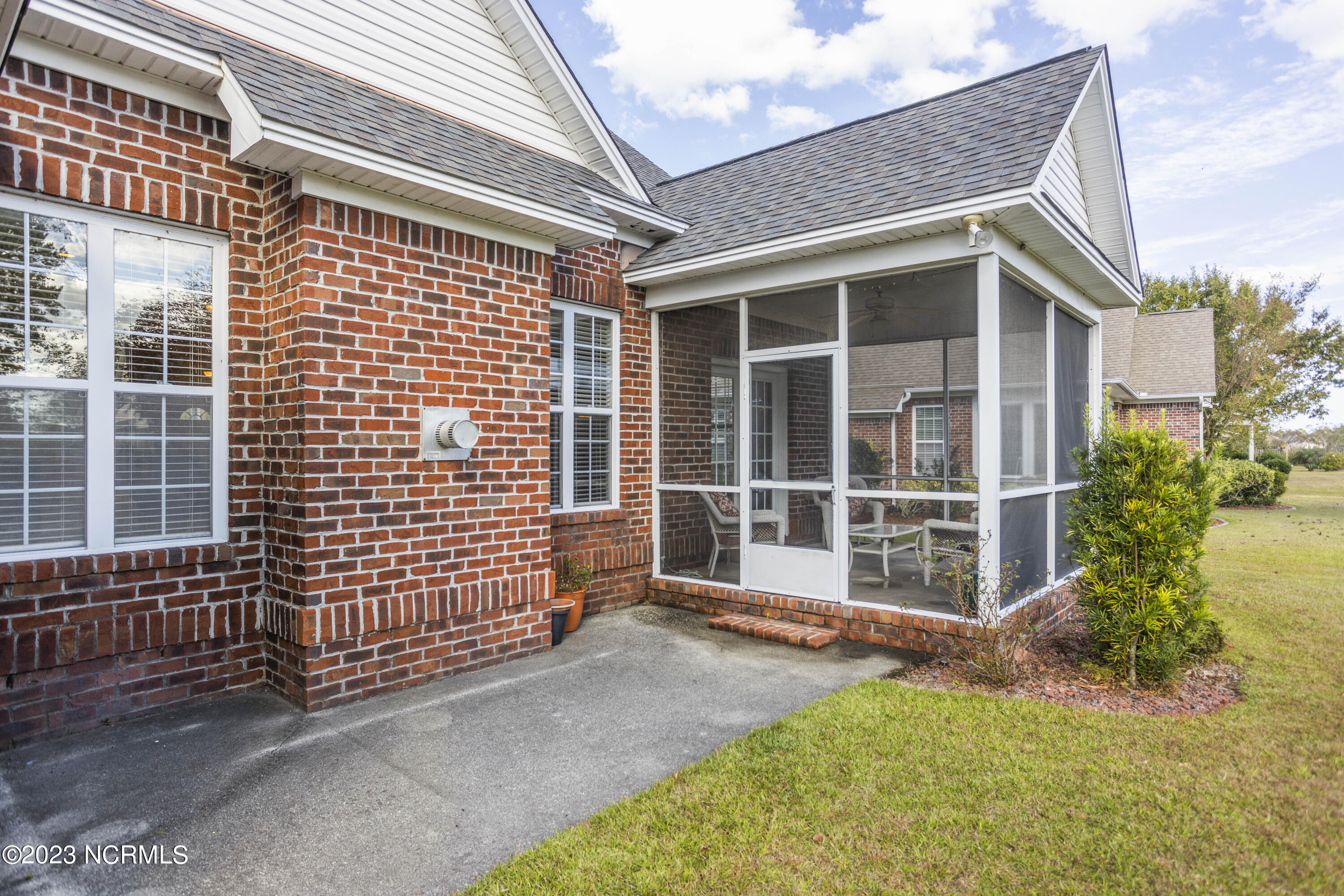 1102 Cloverfield Court