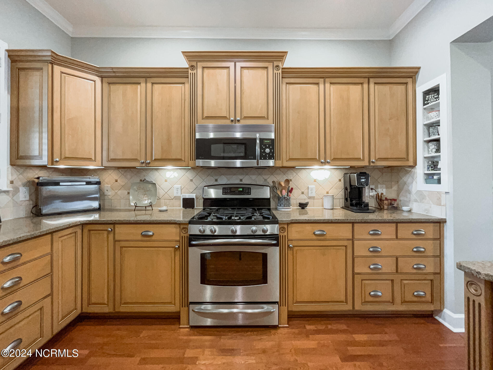 550 Grande Manor Court, 202