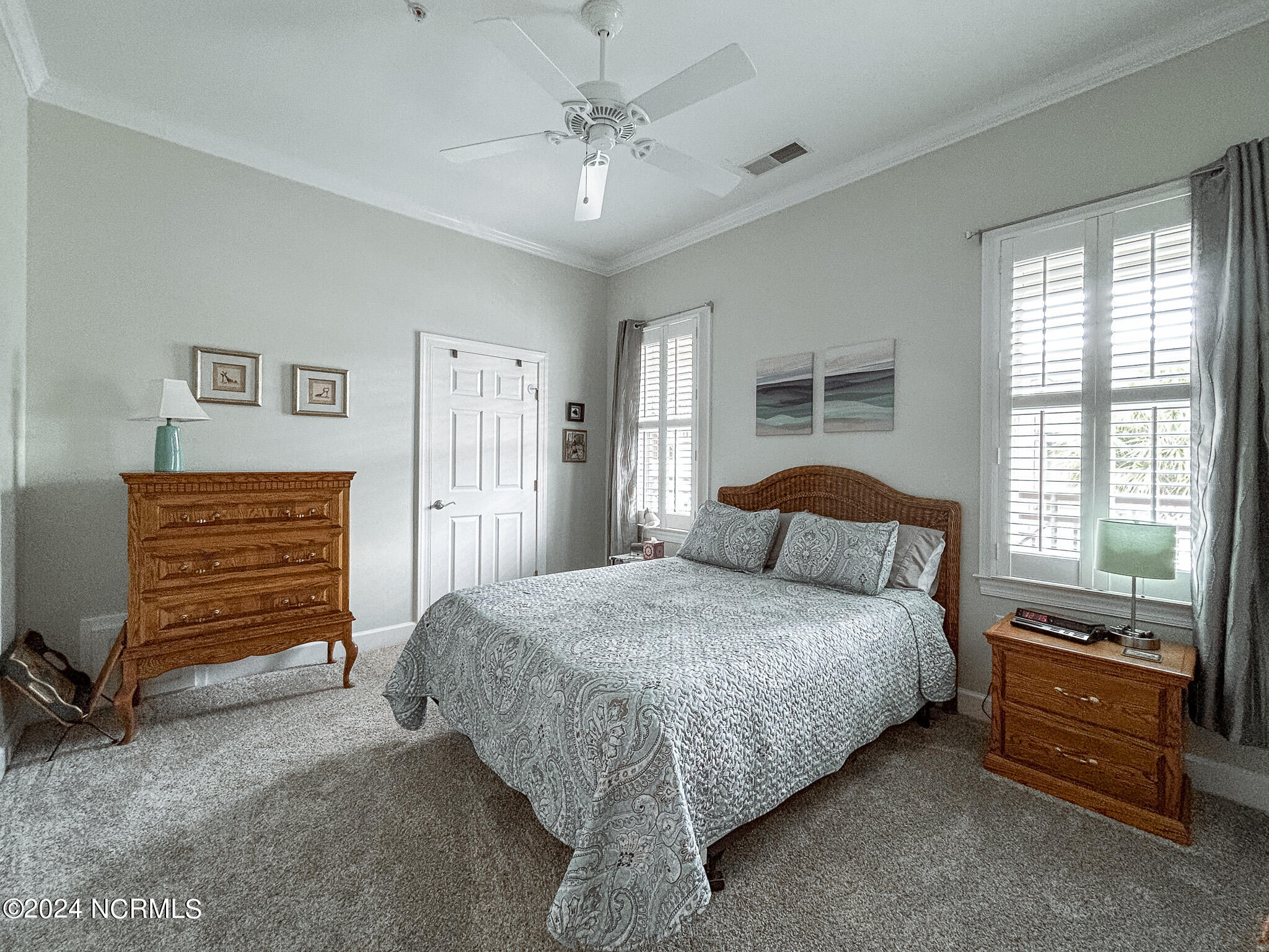 550 Grande Manor Court, 202