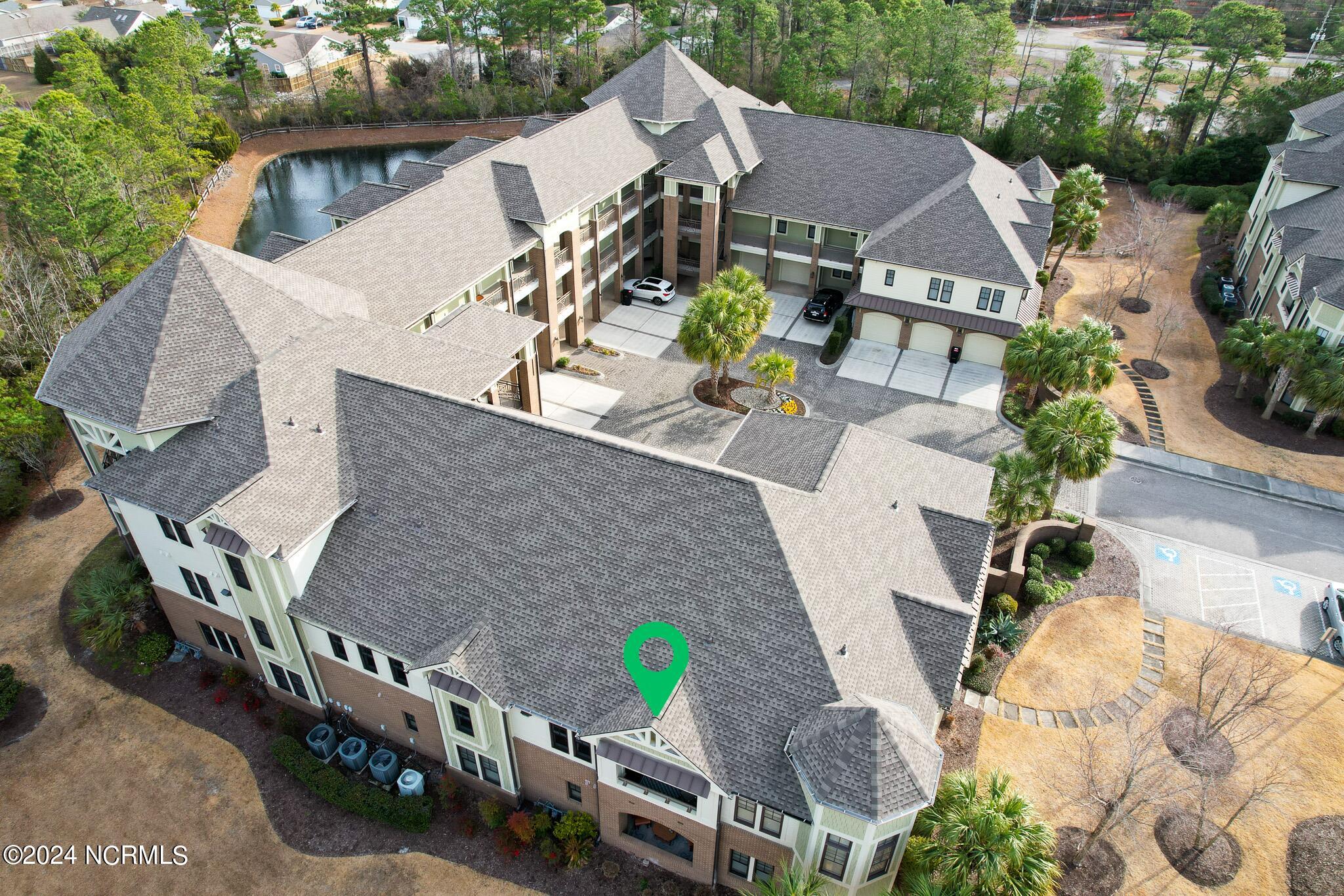 550 Grande Manor Court, 202